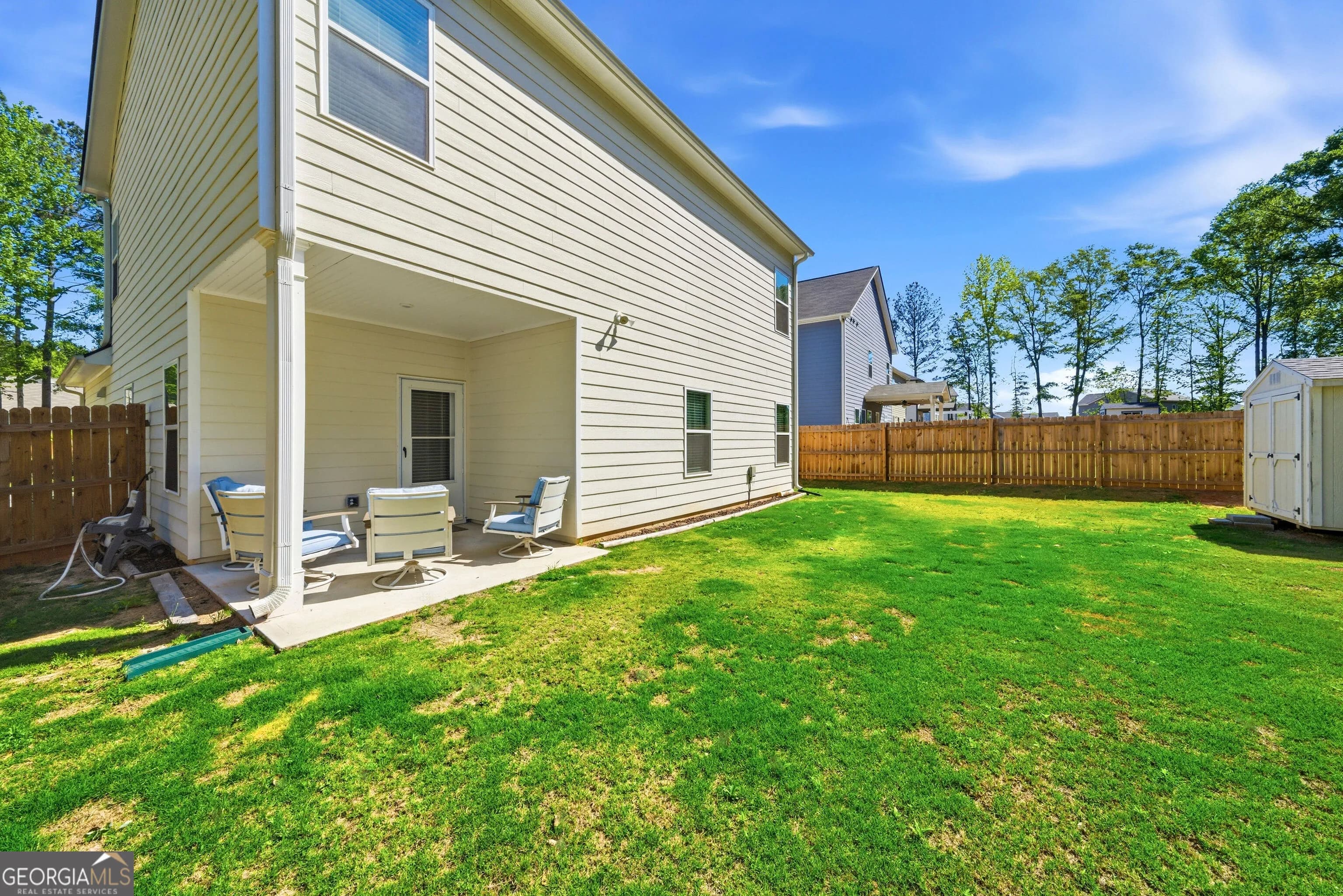 637 Simmons Dr — photo 27 of 34