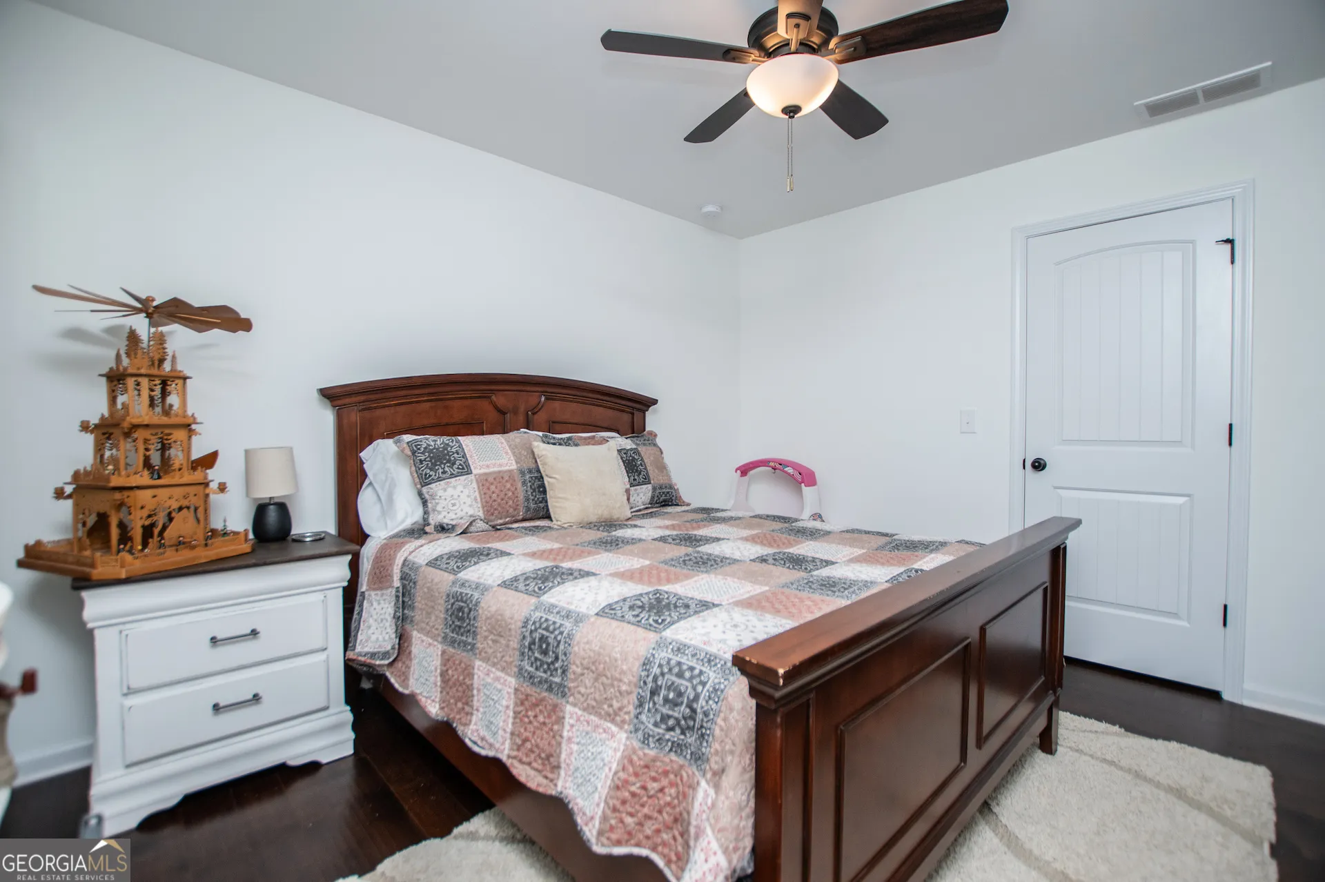142 Lawrence Dr — photo 41 of 84