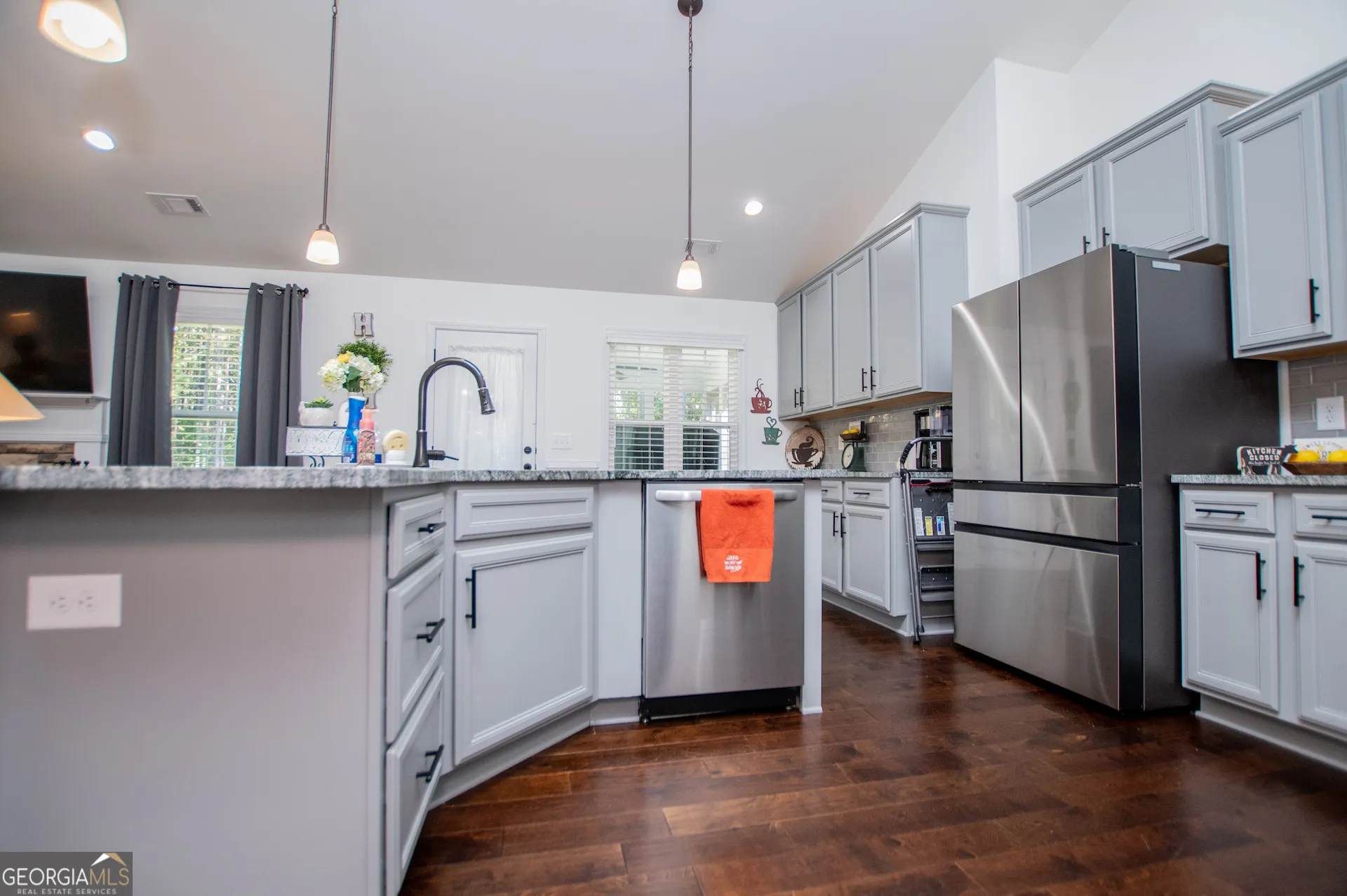 142 Lawrence Dr — photo 10 of 84