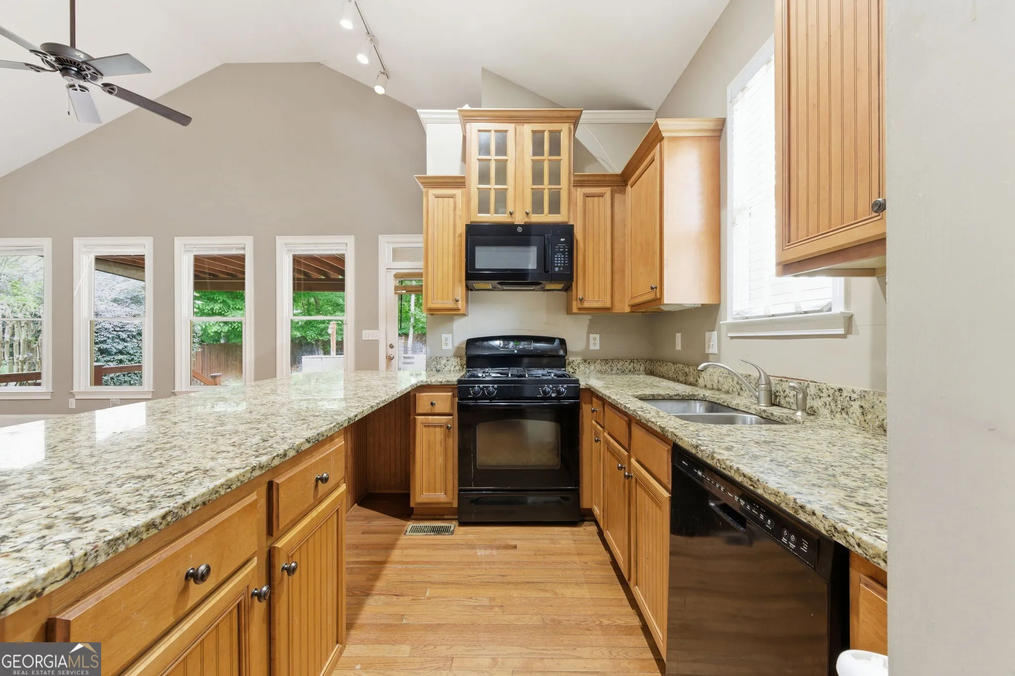 4450 Whistle Stop Ln — photo 16 of 43