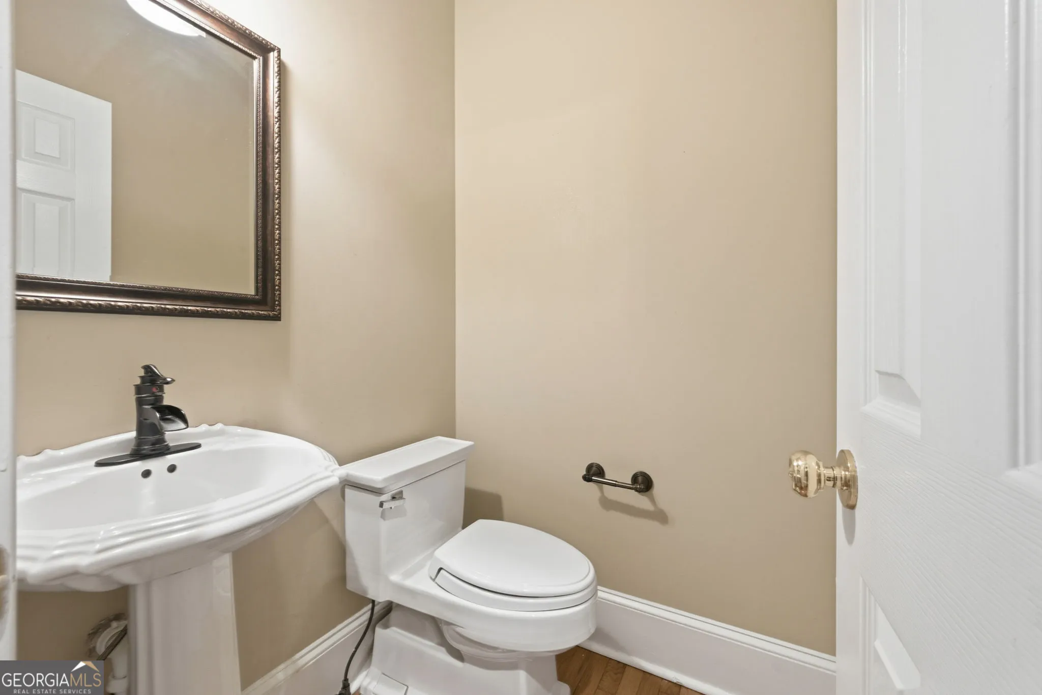 4450 Whistle Stop Ln — photo 3 of 43