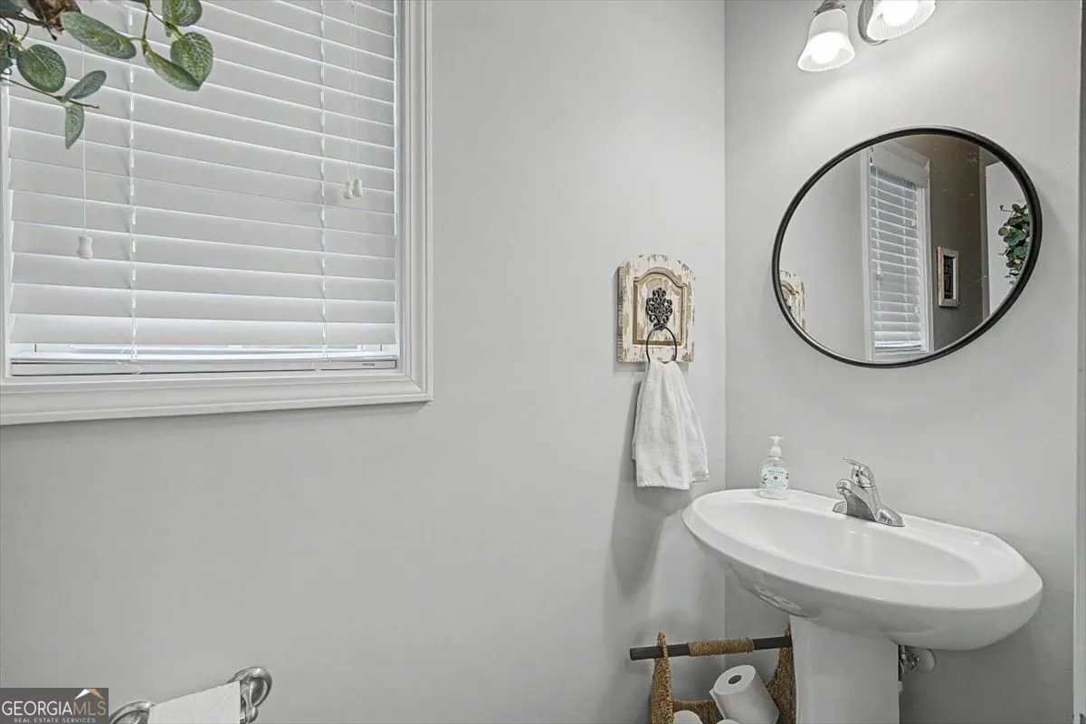 21 Chandler Ridge Dr — photo 5 of 34