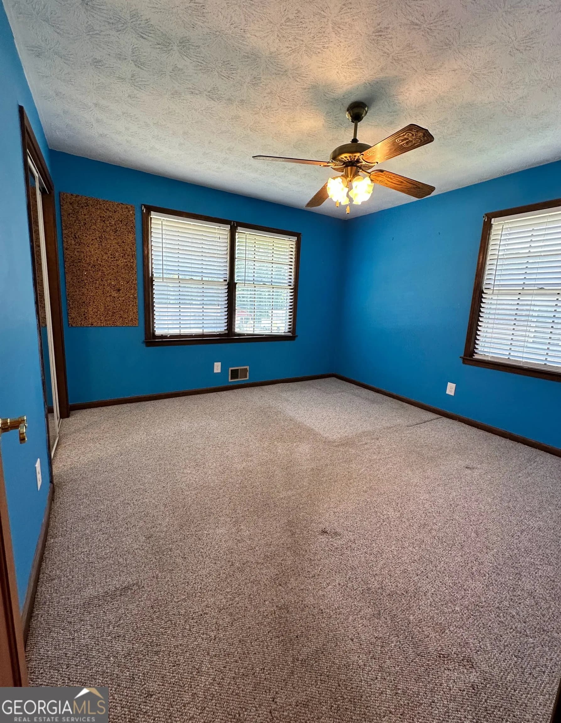 3750 Briarcliff Dr — photo 12 of 29