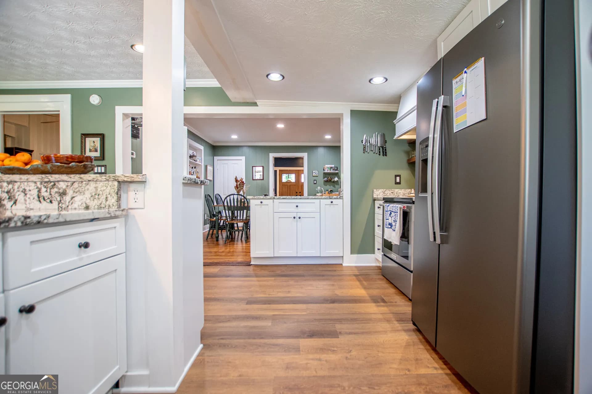 410 Cedar St — photo 27 of 97