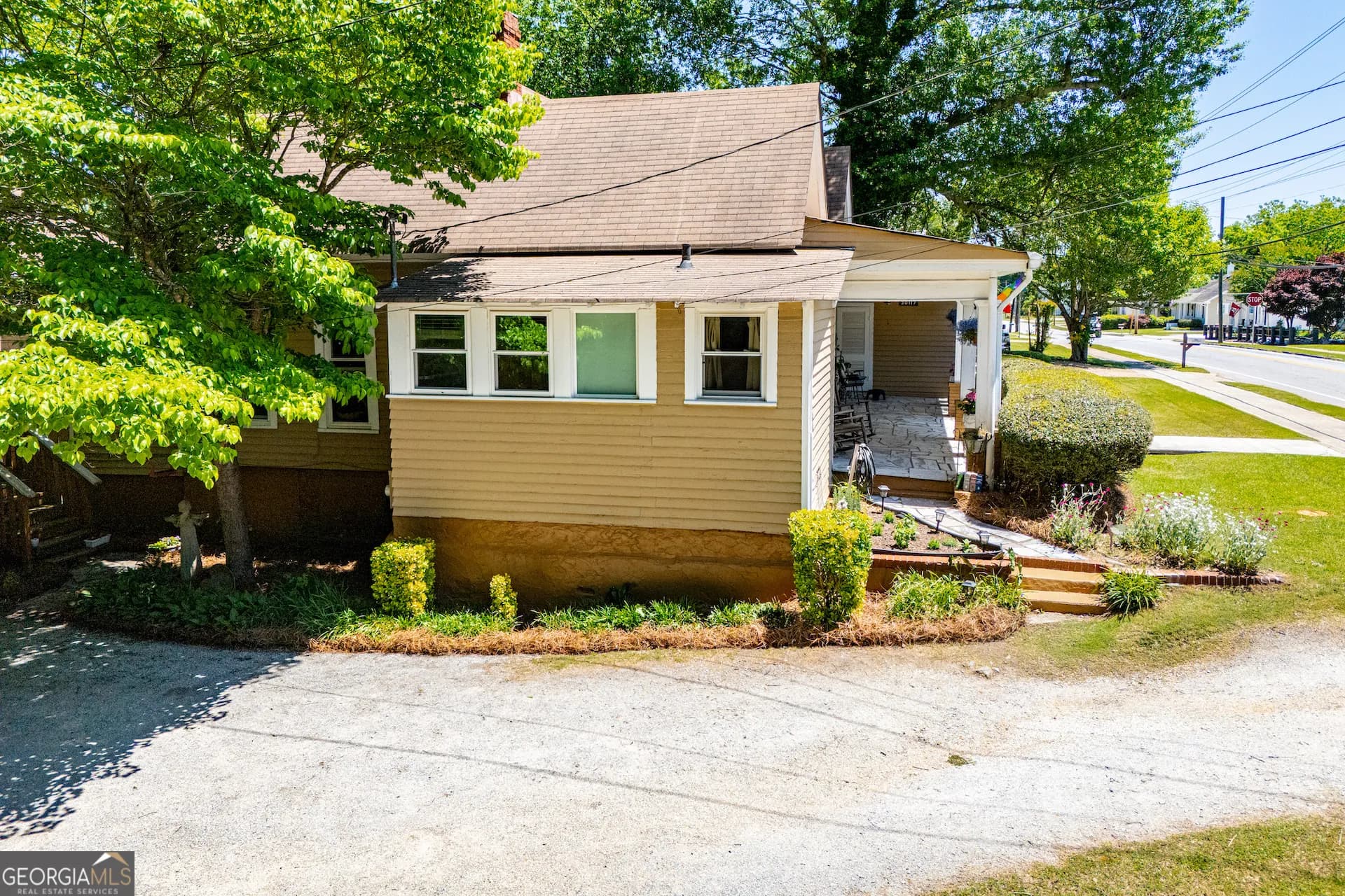 410 Cedar St — photo 80 of 97