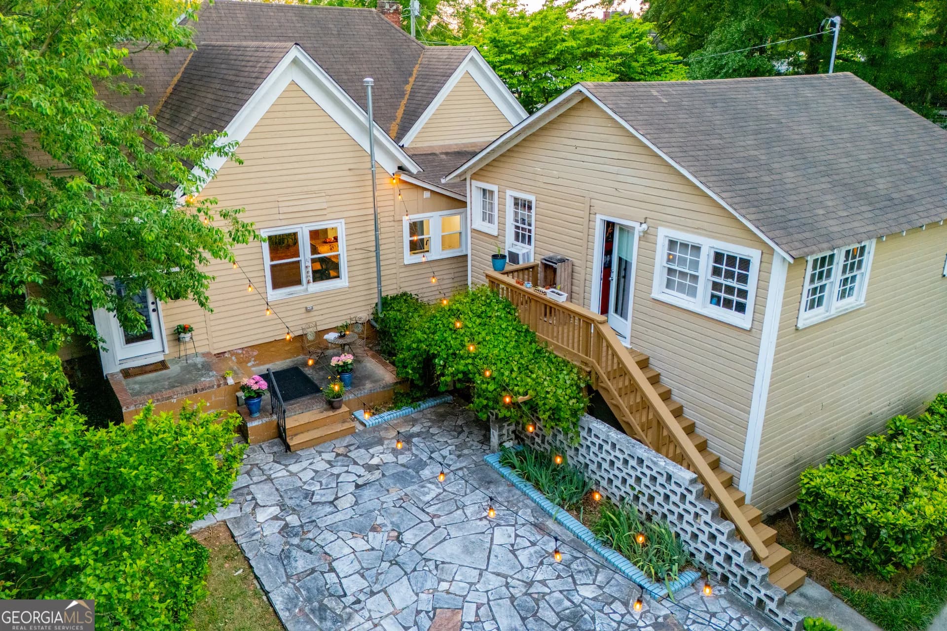 410 Cedar St — photo 89 of 97
