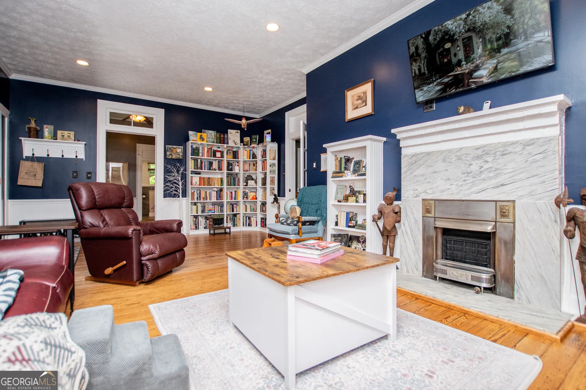 410 Cedar St — photo 22 of 97