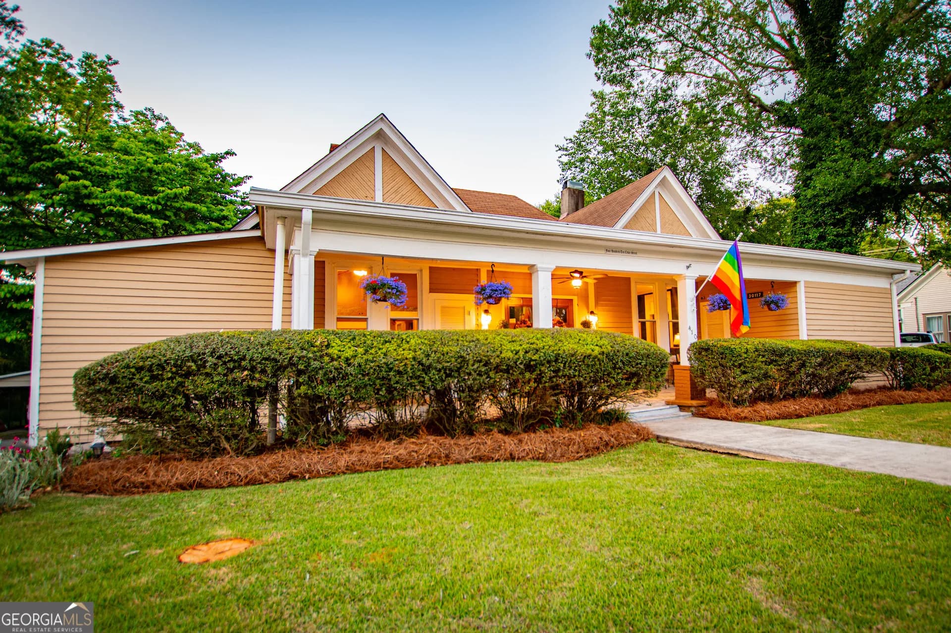 410 Cedar St, Carrollton