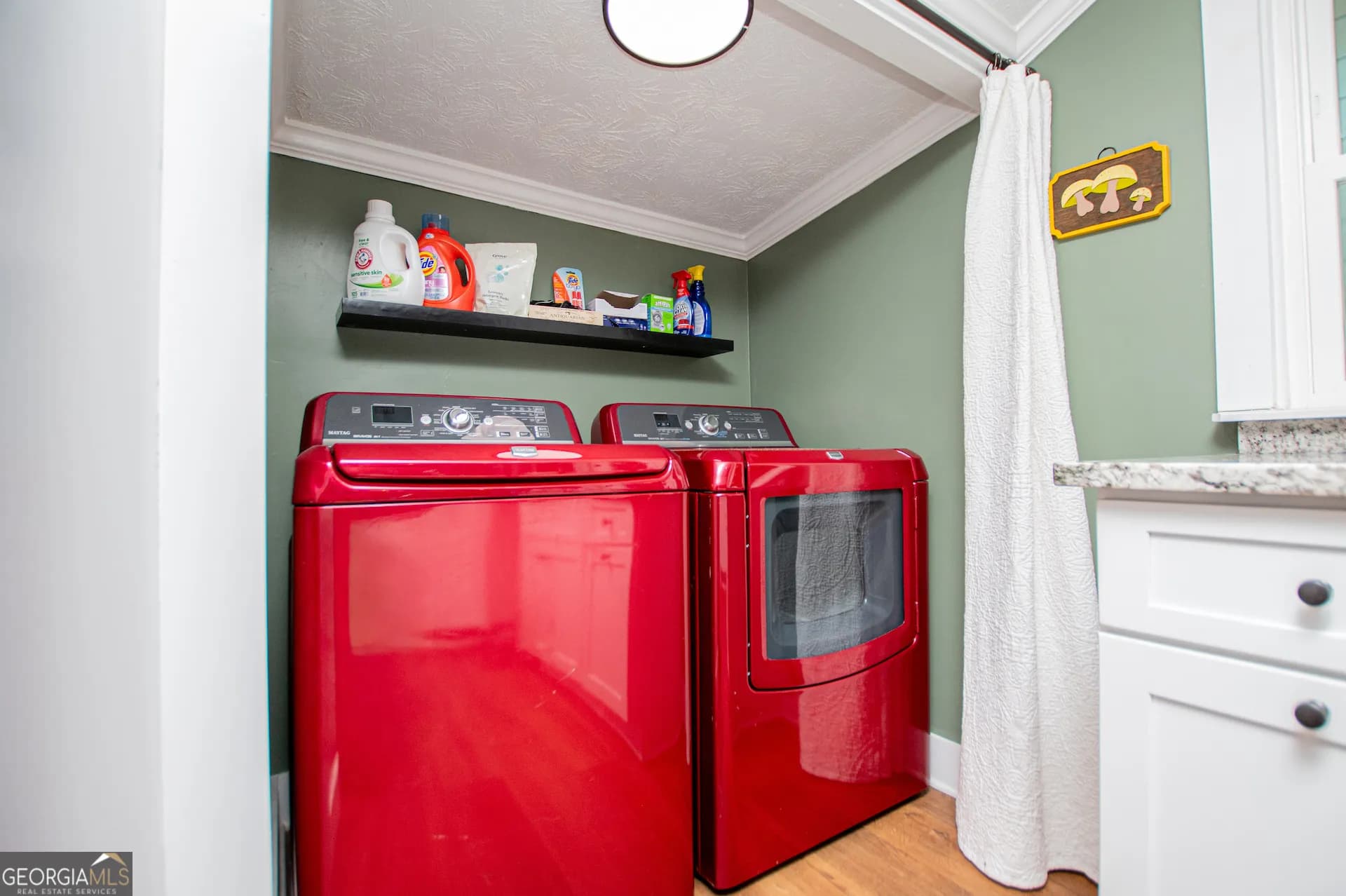 410 Cedar St — photo 34 of 97