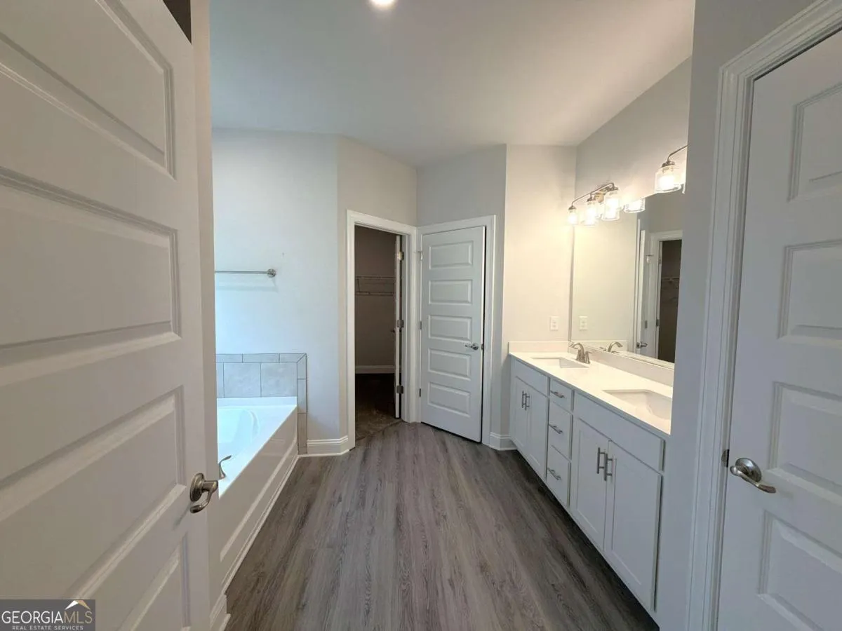 3305 Trevi Trl — photo 19 of 41