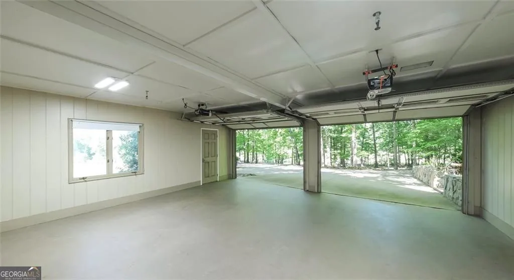 9511 Highpoint Rd — photo 38 of 62