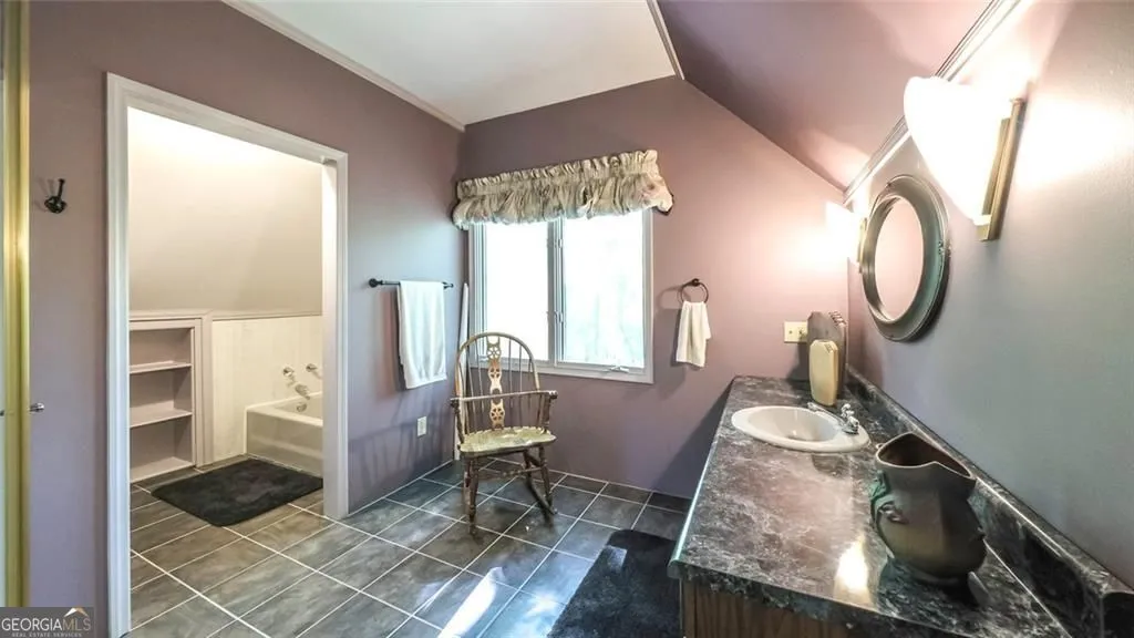 9511 Highpoint Rd — photo 36 of 62