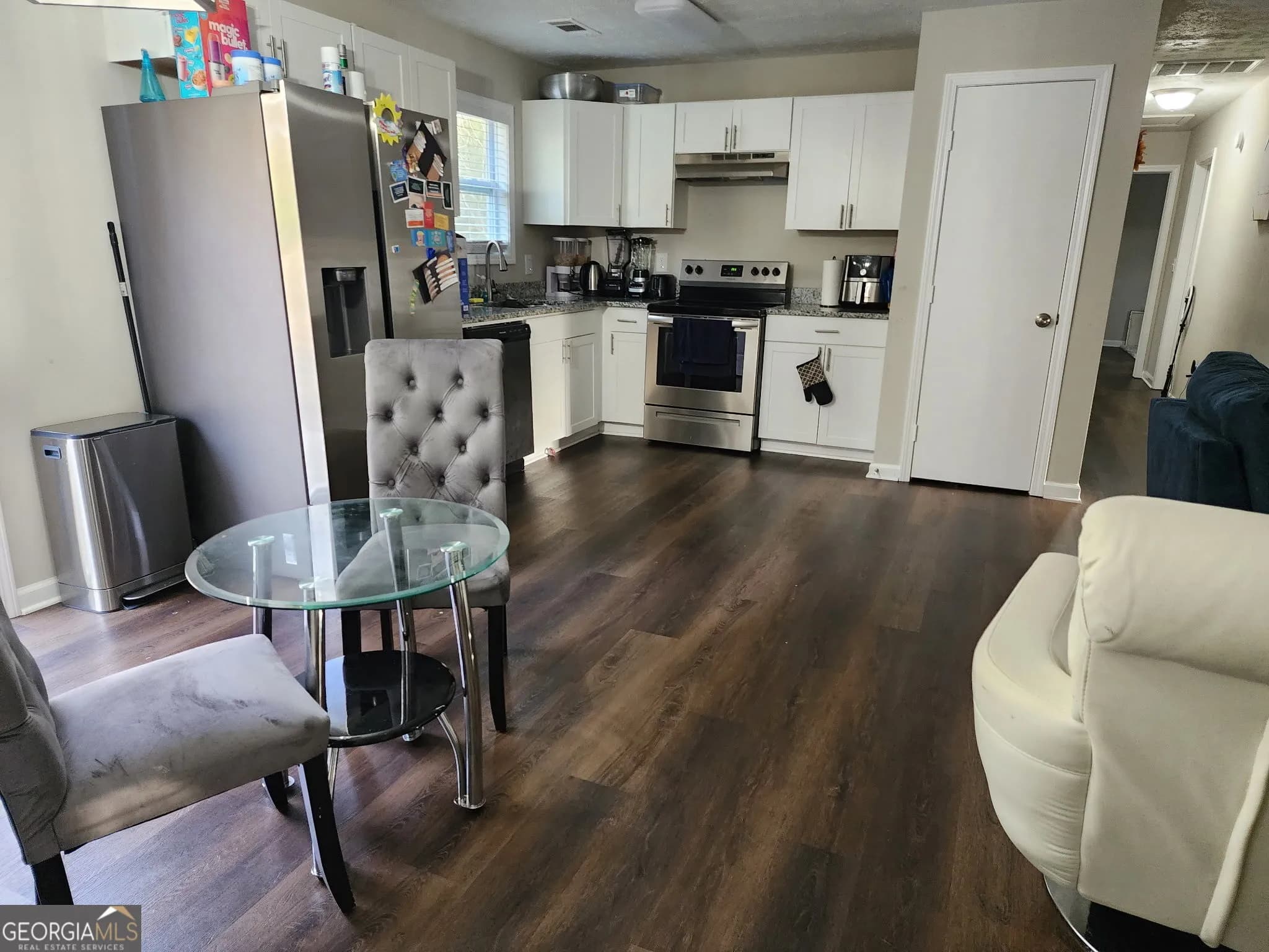 210 Pine Valley Dr — photo 2 of 19
