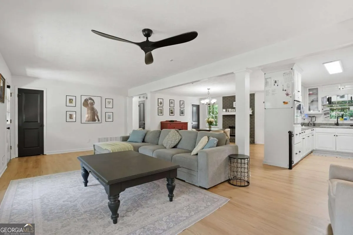 4845 Jennifer Ln — photo 43 of 45