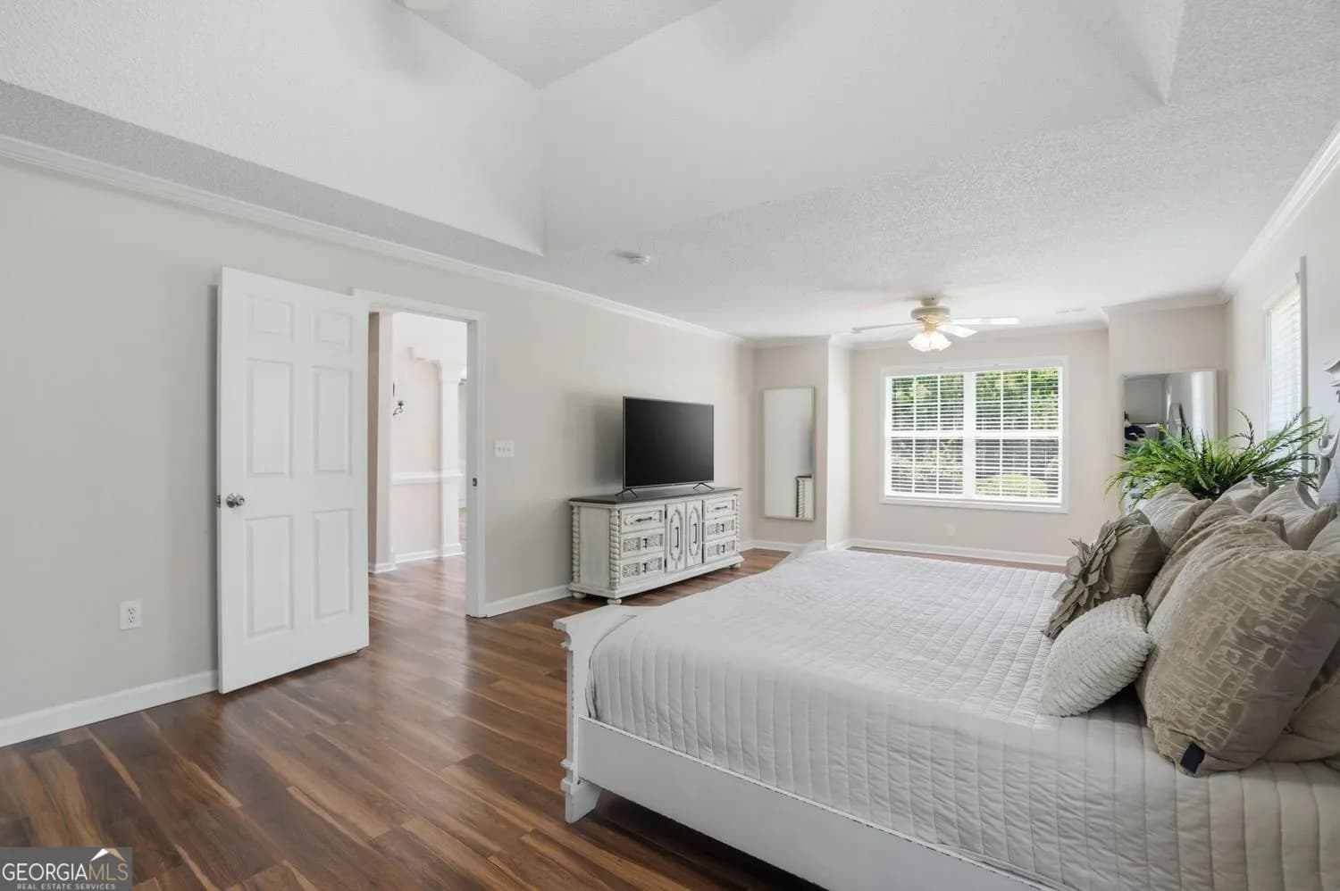3675 Falls Trl — photo 15 of 47