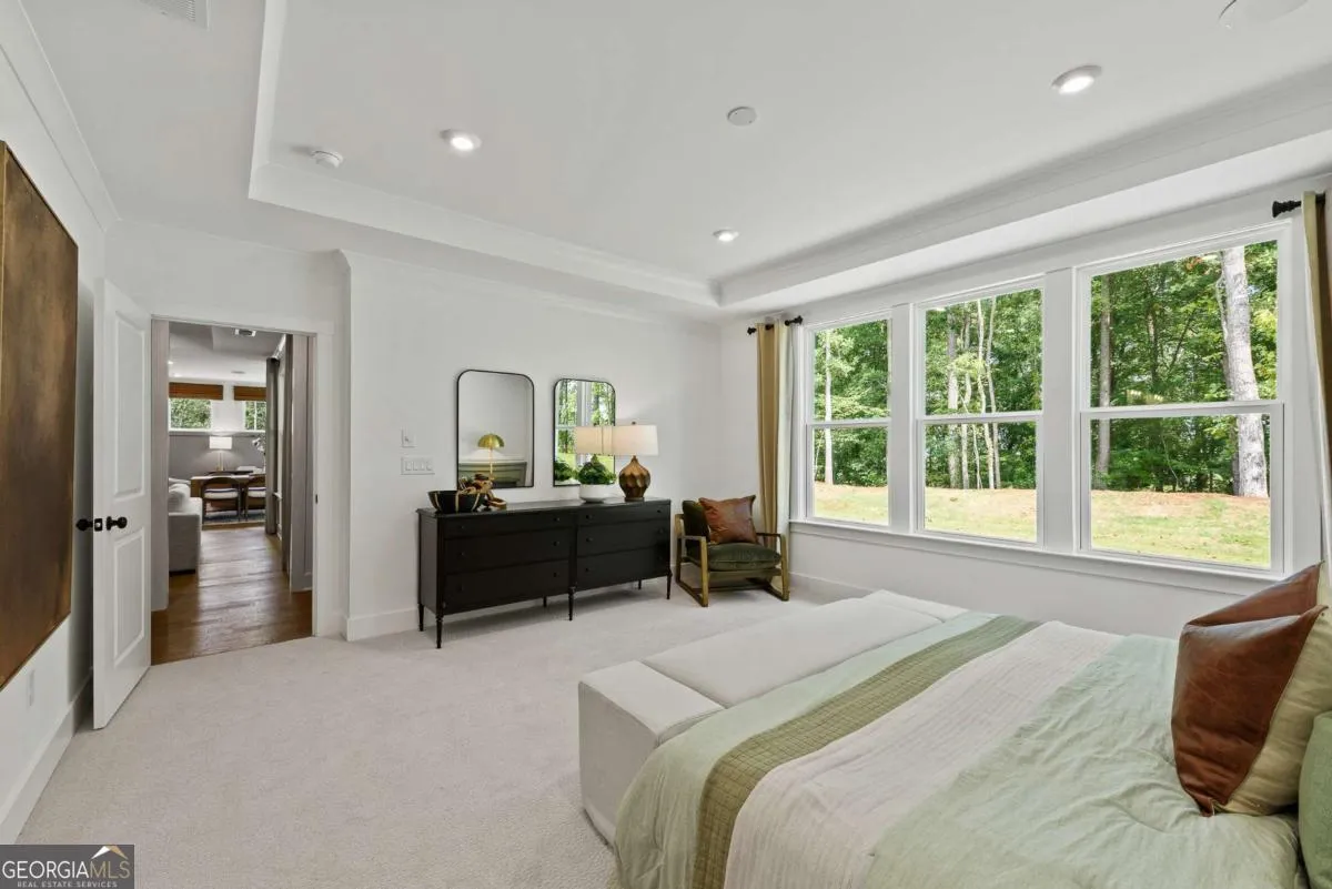 905 Hillwood Cir — photo 19 of 37