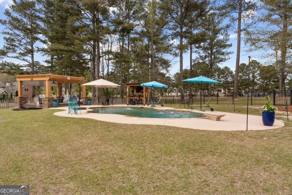 3211 Stillwater Dr — photo 36 of 46