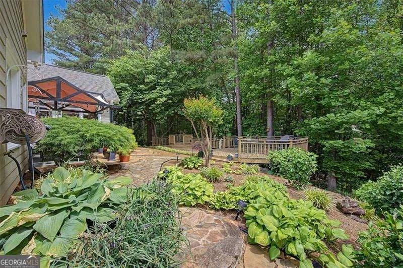 137 Pensdale Pl — photo 30 of 48