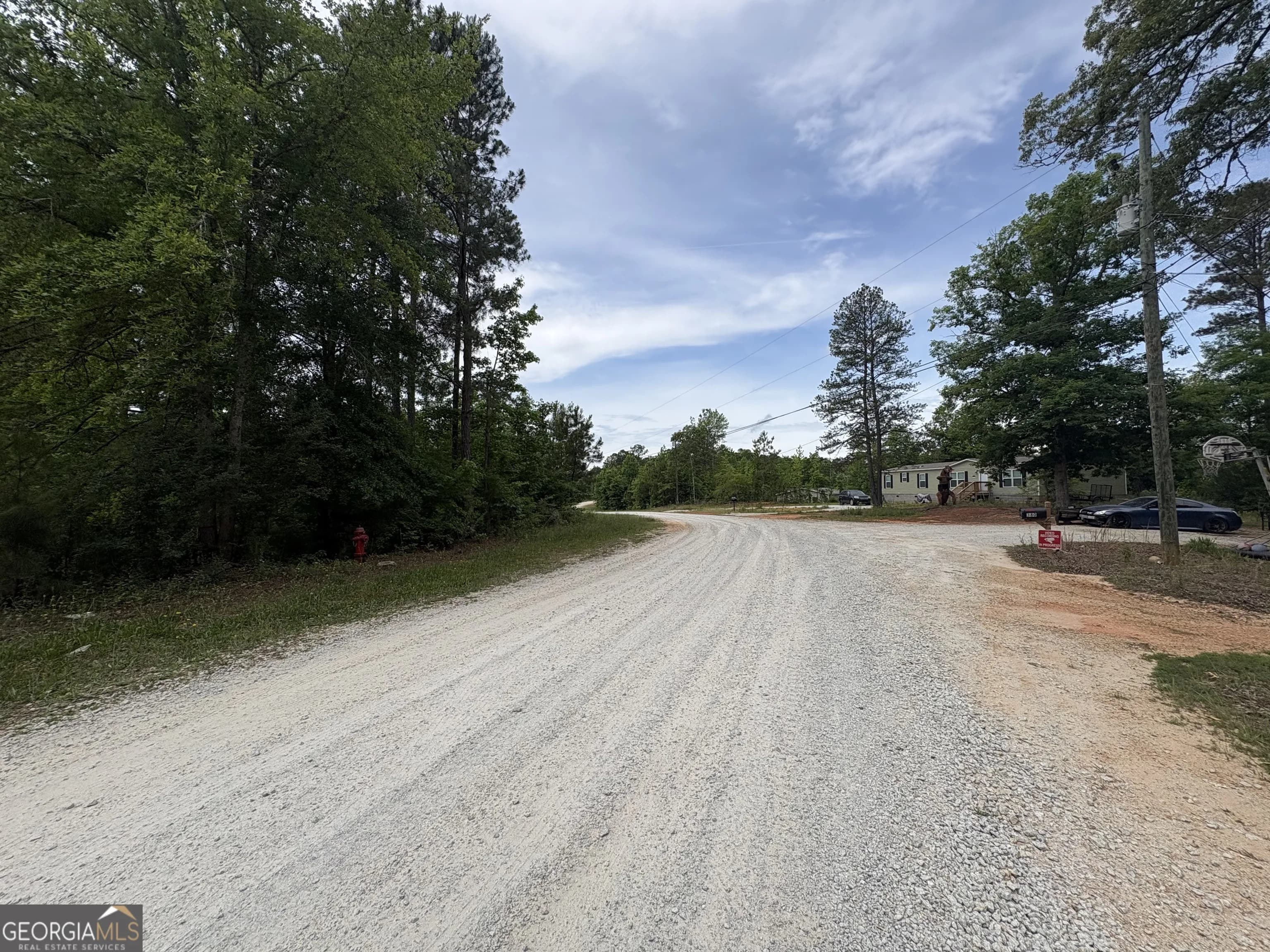 355 N River Cir — photo 4 of 5