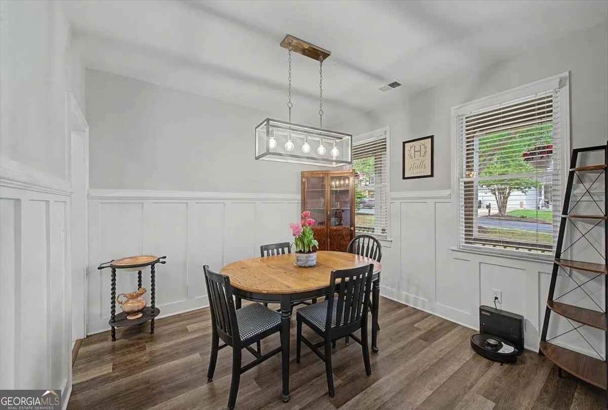 155 Homestead Dr — photo 12 of 46