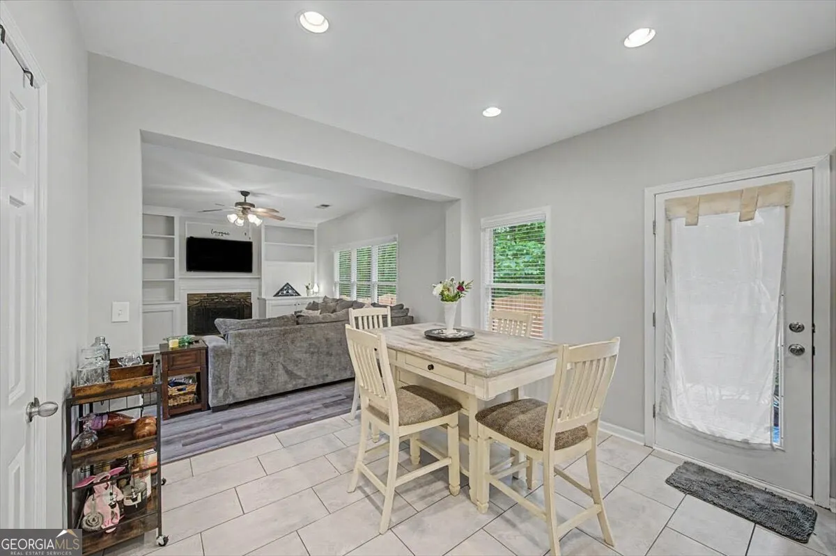 155 Homestead Dr — photo 11 of 46