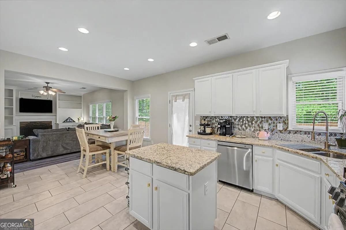 155 Homestead Dr — photo 6 of 46