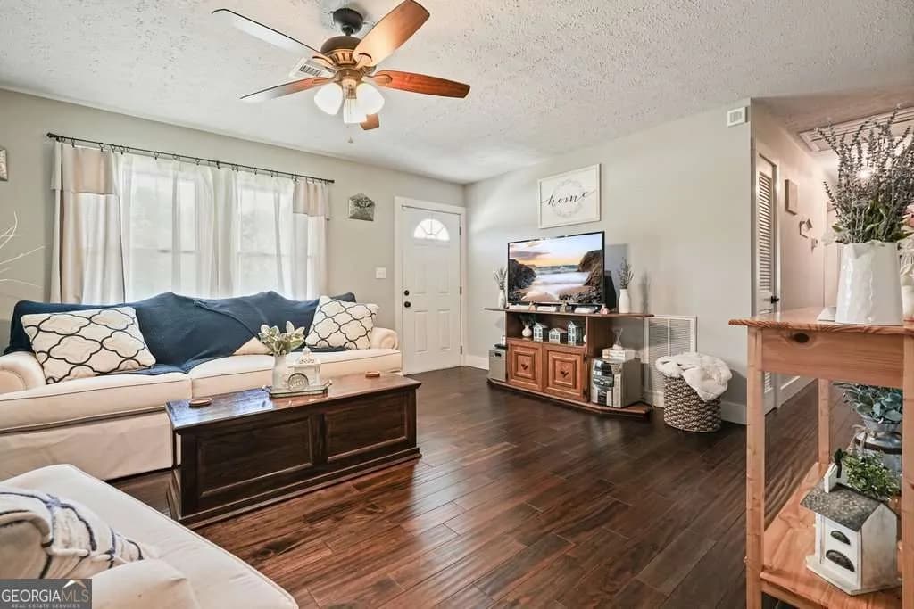 1214 Marshall Fuller Rd — photo 3 of 44