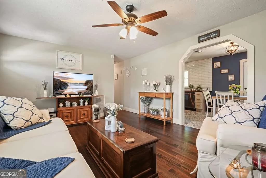 1214 Marshall Fuller Rd — photo 4 of 44