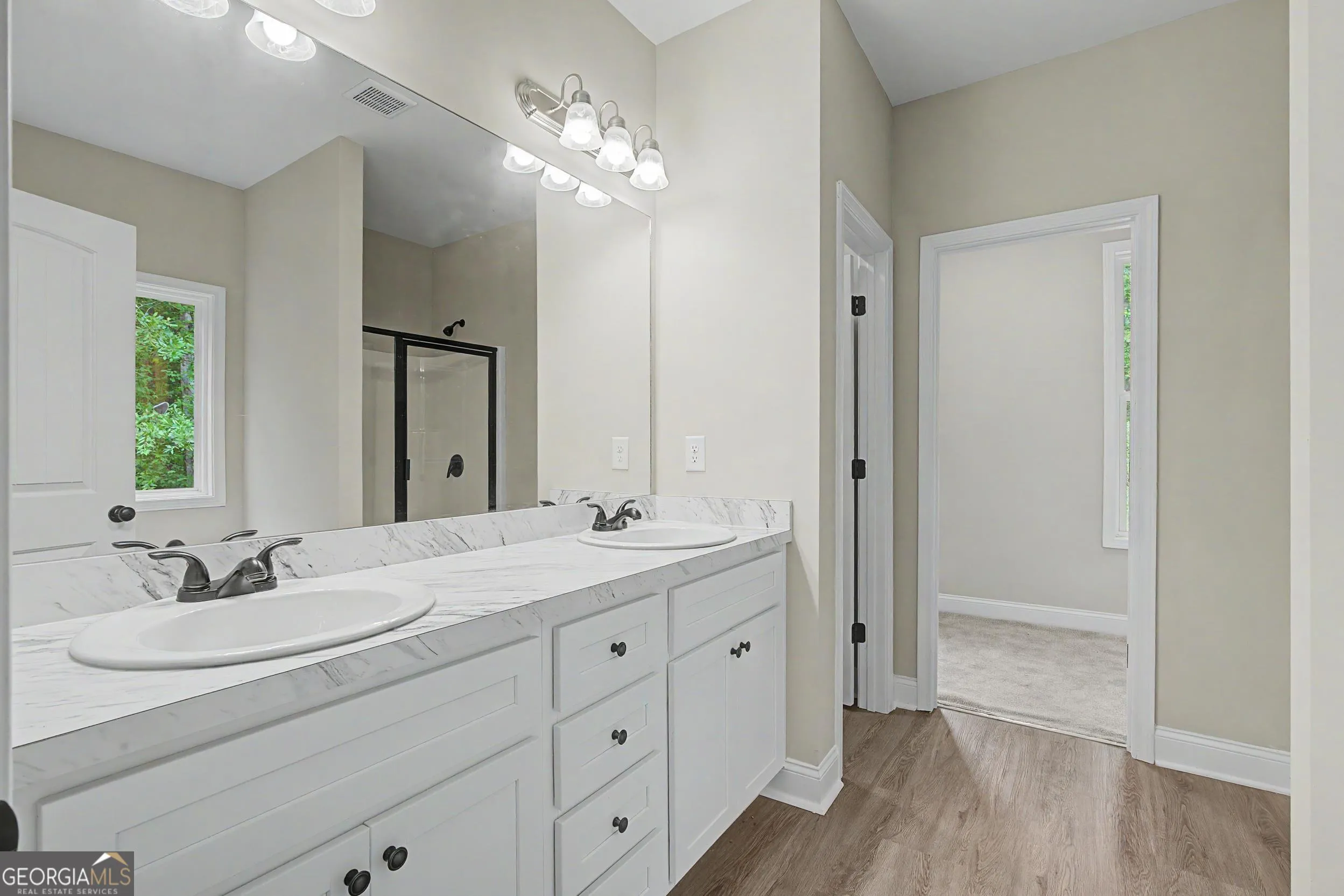504 Iris Way — photo 19 of 60