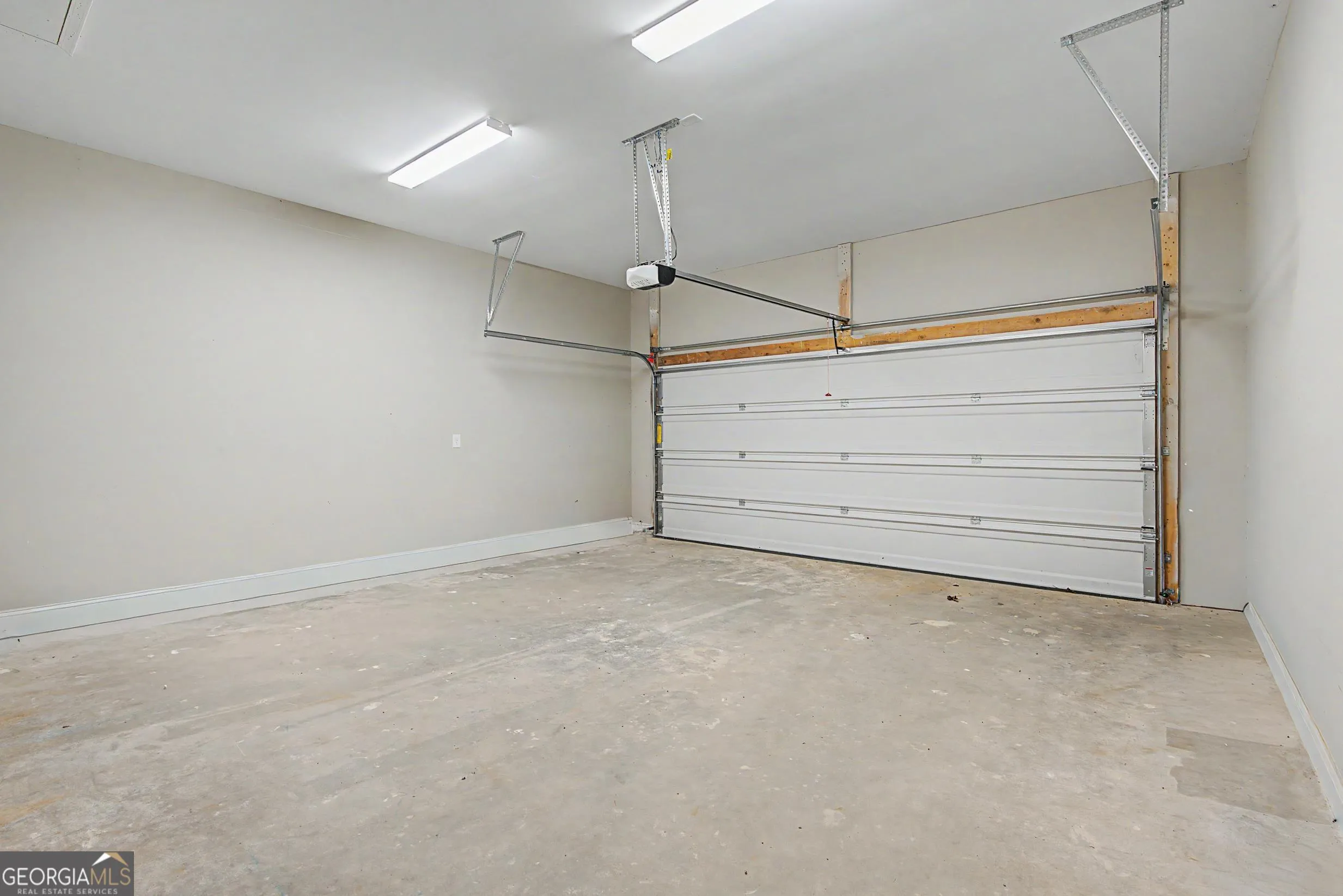 504 Iris Way — photo 36 of 60