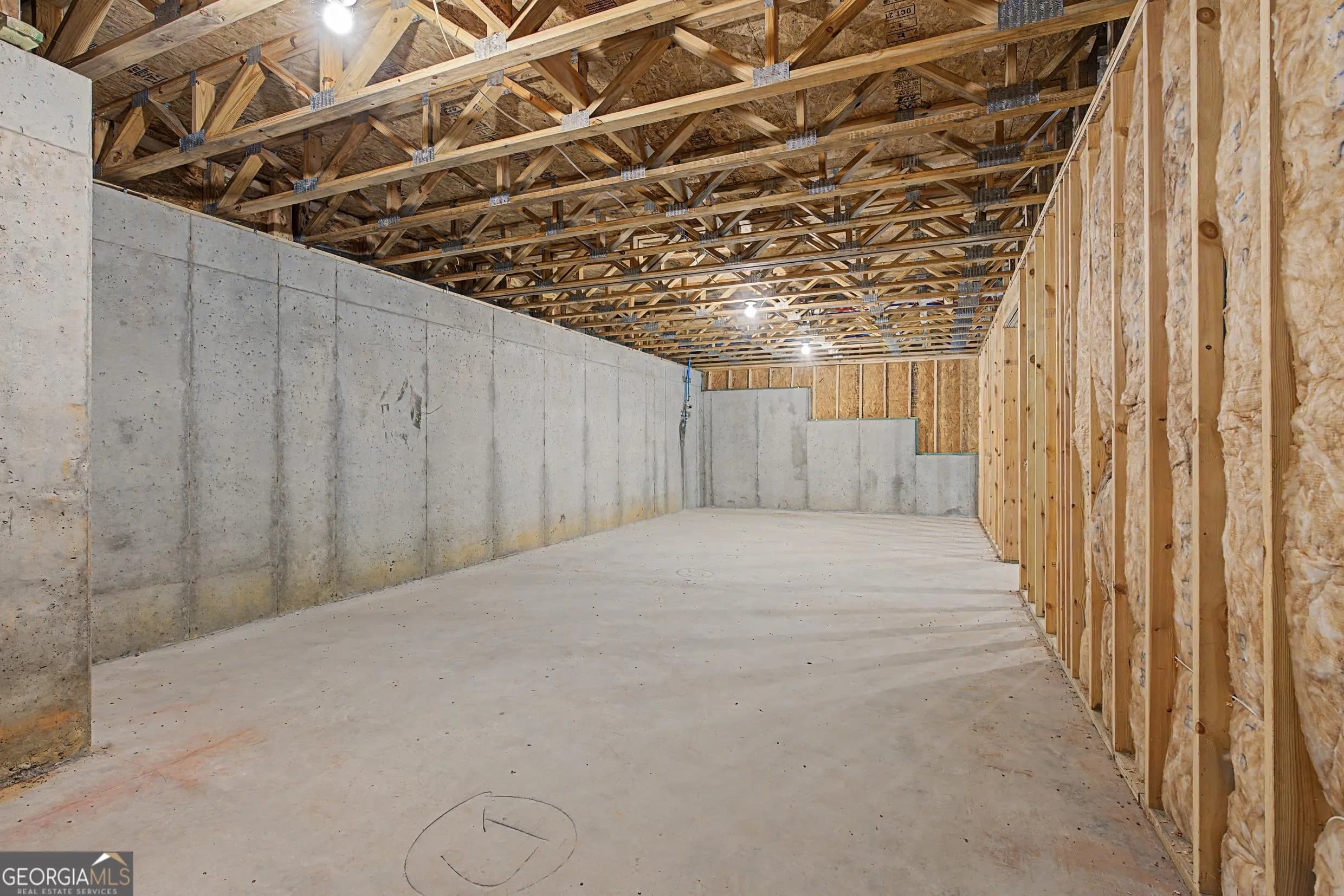 504 Iris Way — photo 37 of 60