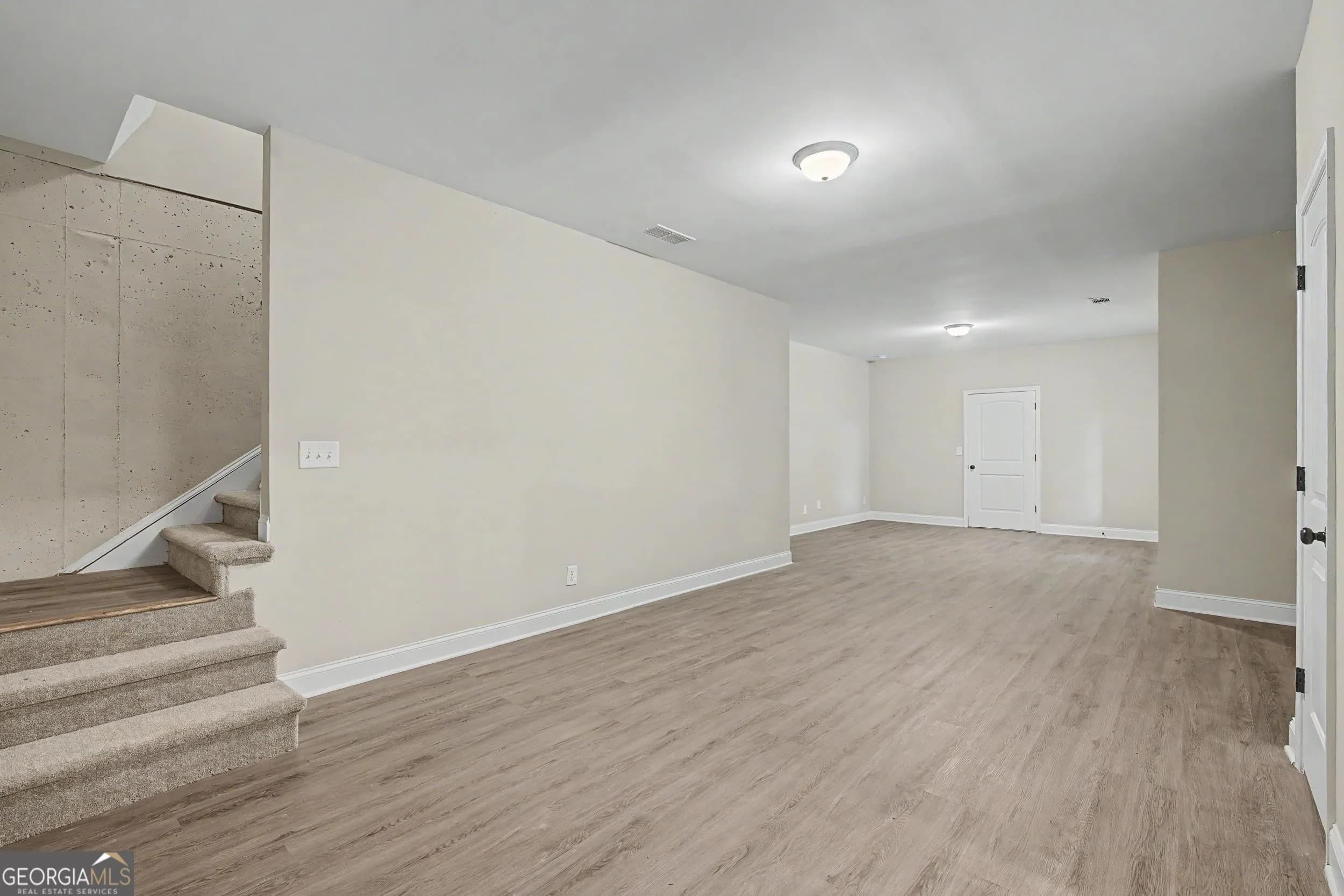 504 Iris Way — photo 30 of 60