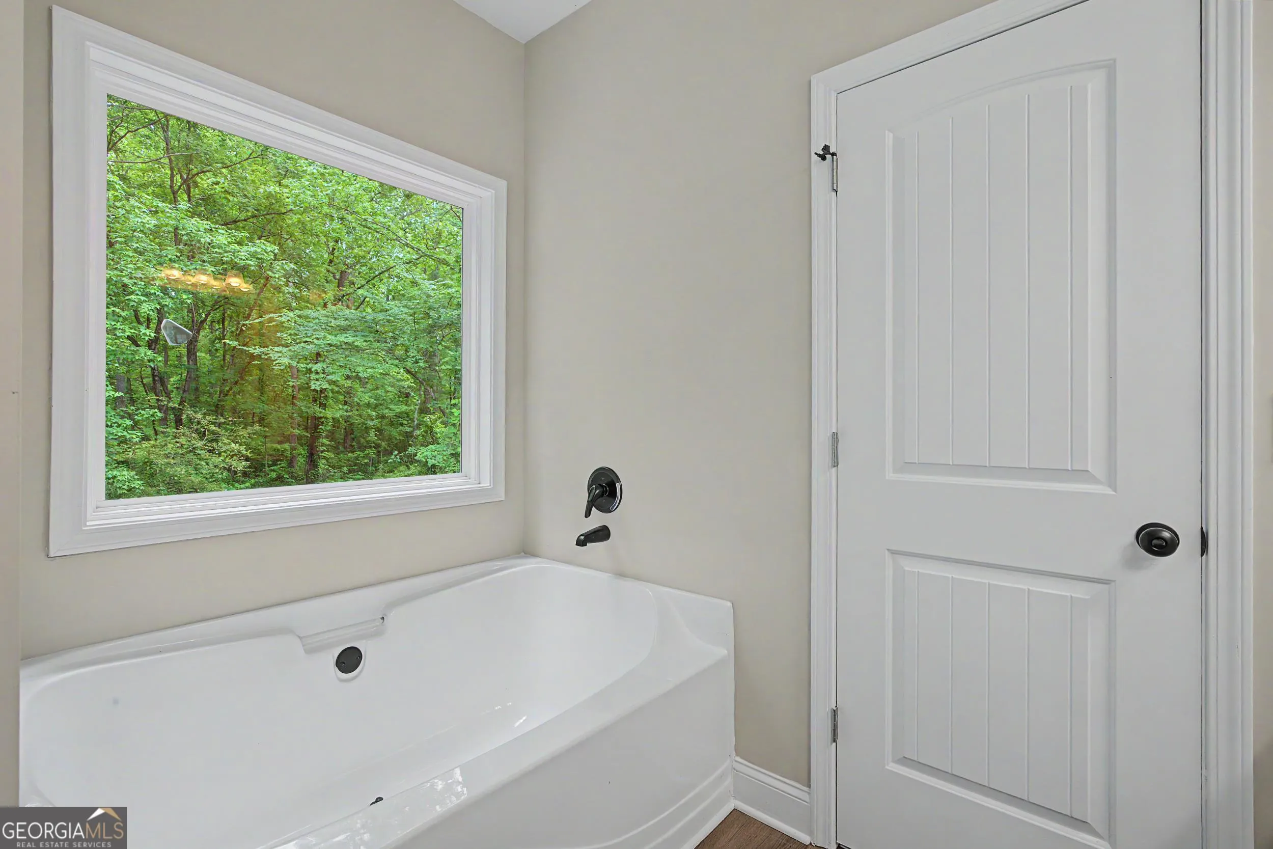 504 Iris Way — photo 20 of 60