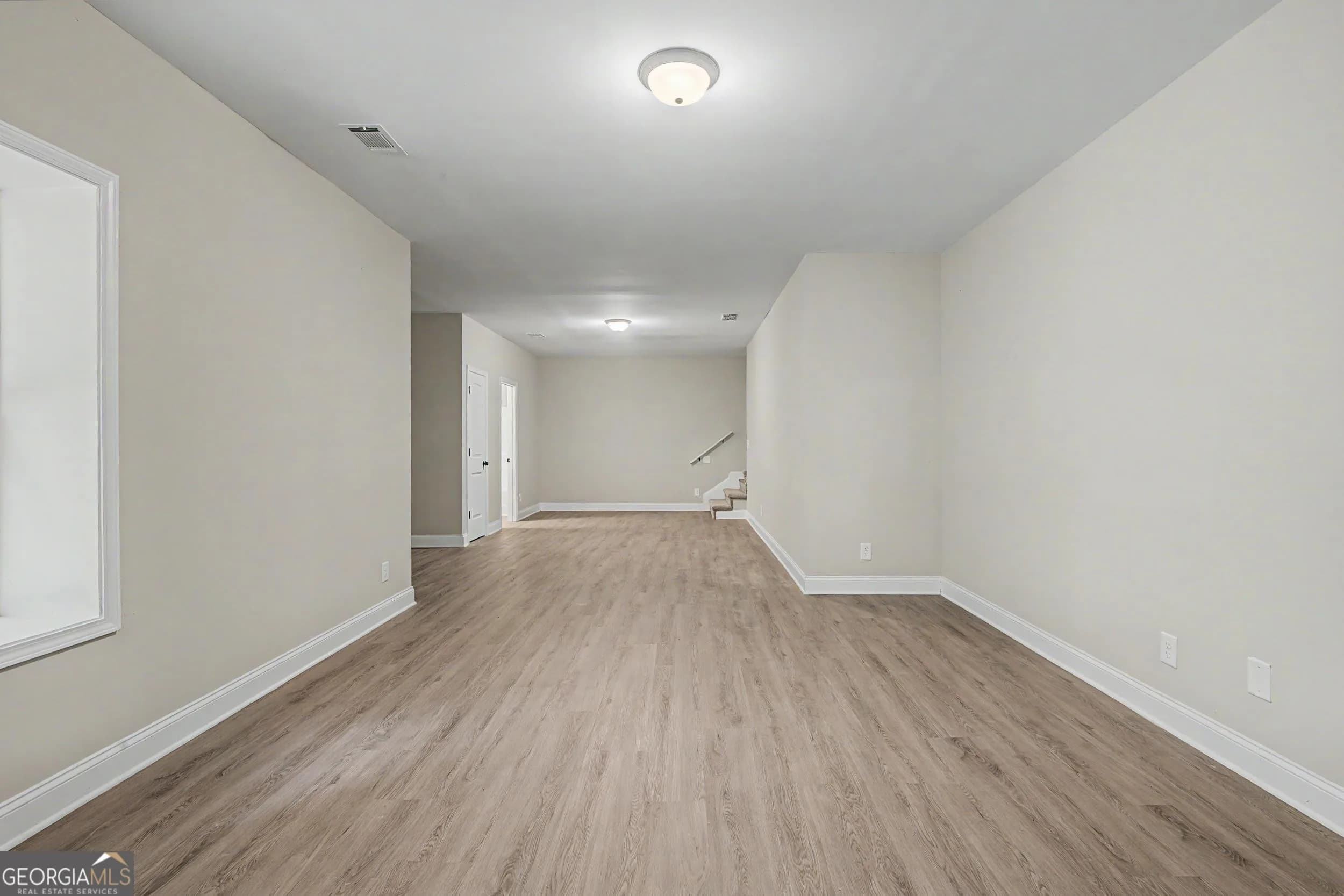 504 Iris Way — photo 32 of 60