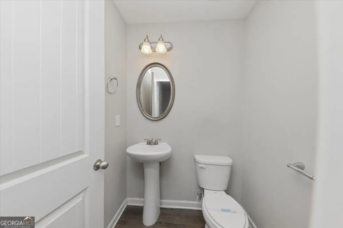 517 Arrowhead Dr — photo 5 of 35