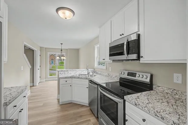 102 Woodside Ct — photo 12 of 56