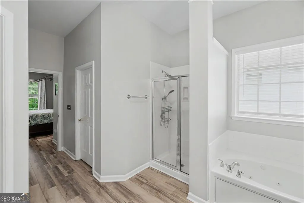 191 Longwood Xing — photo 14 of 39