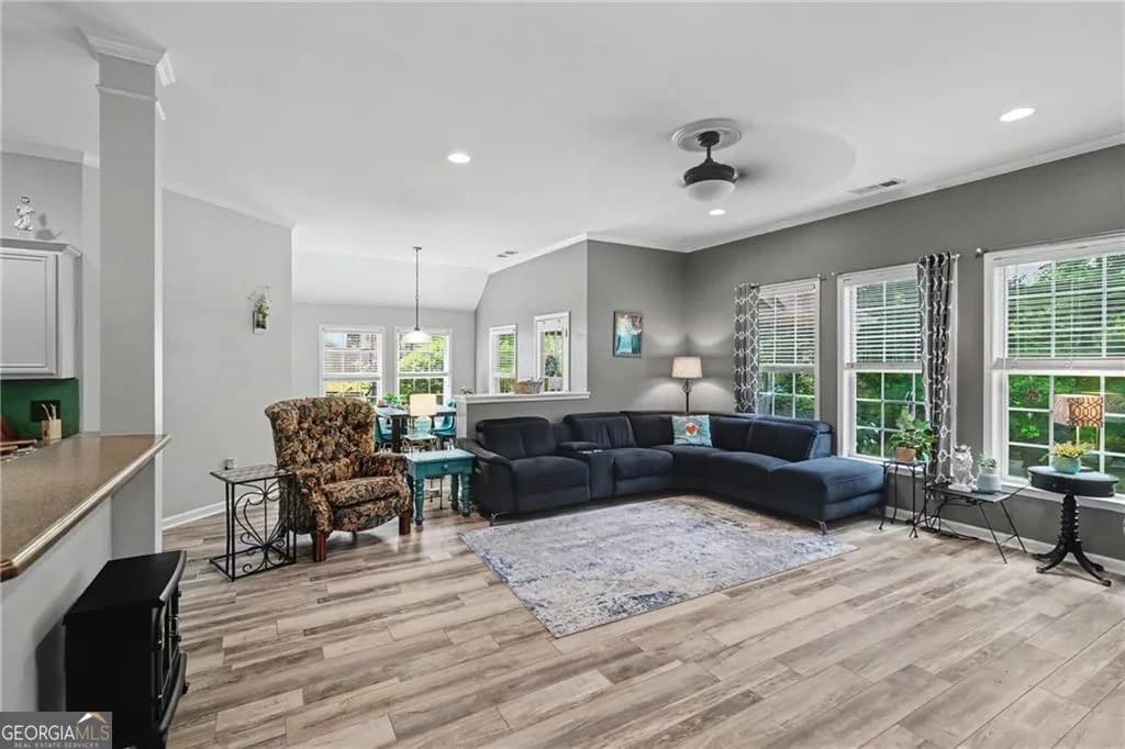 191 Longwood Xing — photo 13 of 39