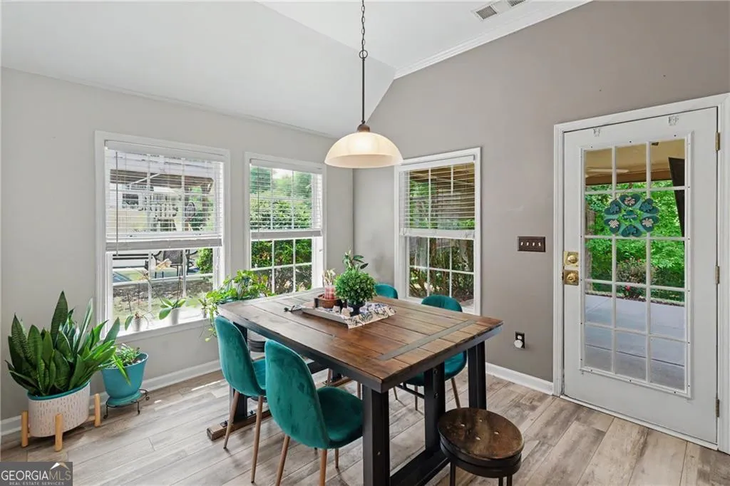 191 Longwood Xing — photo 10 of 39
