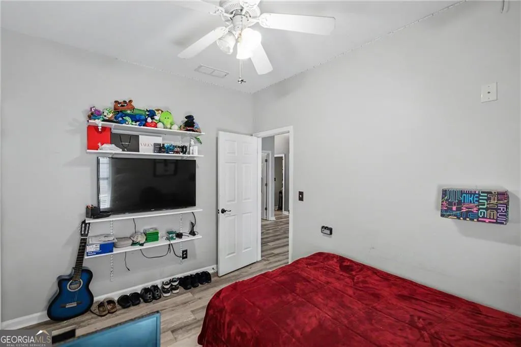 191 Longwood Xing — photo 18 of 39