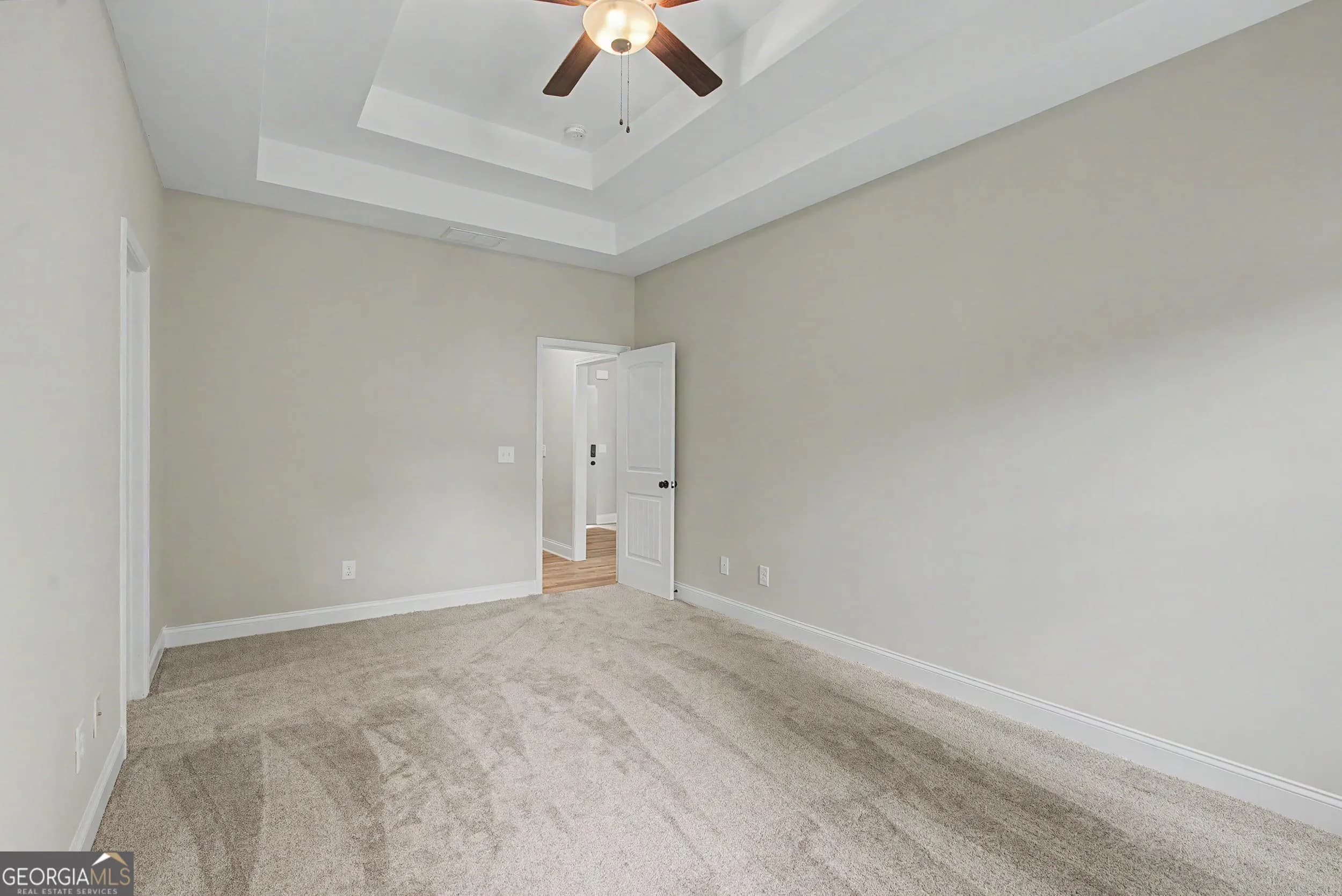 104 Woodside Ct — photo 10 of 53