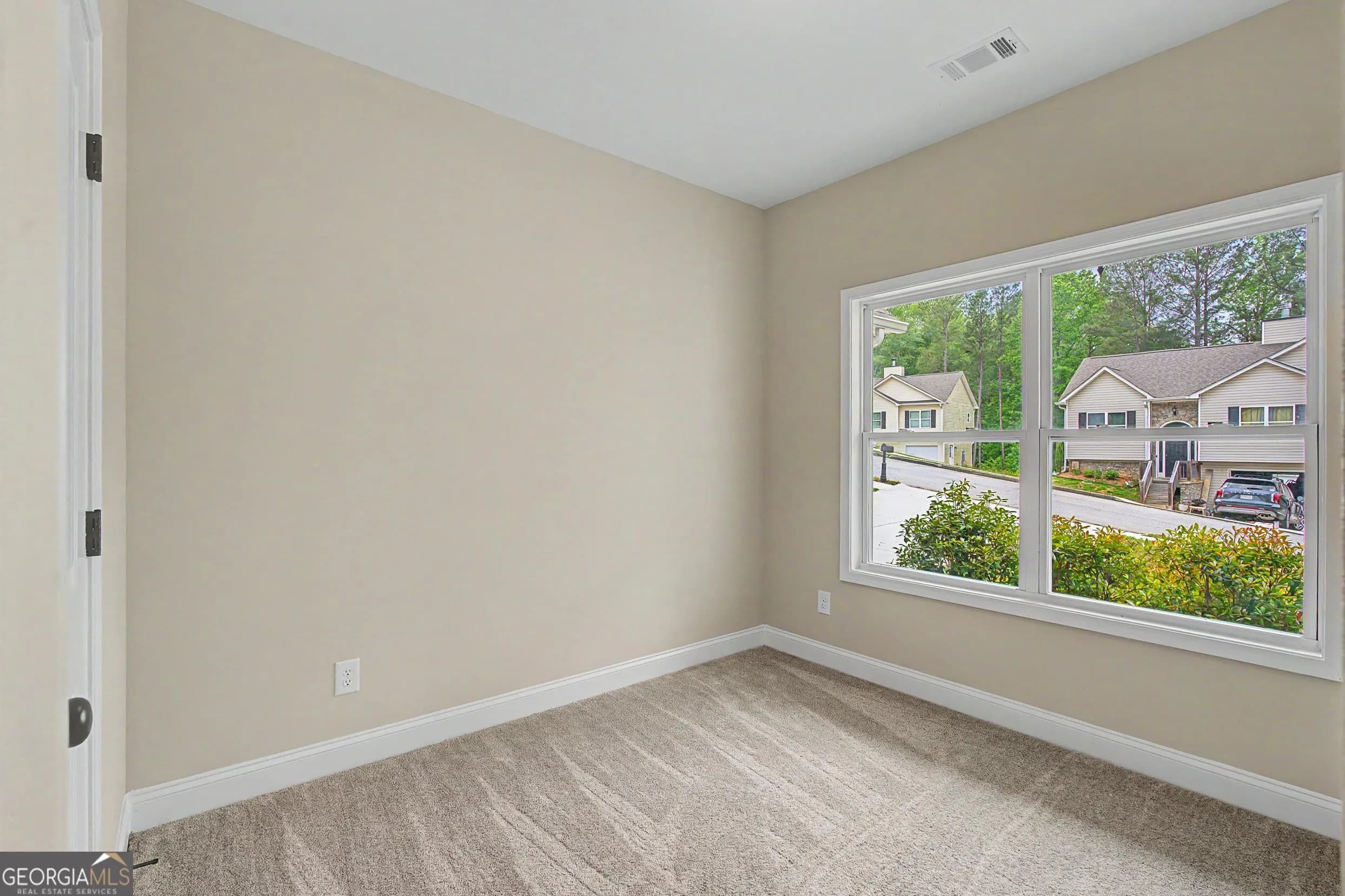 104 Woodside Ct — photo 16 of 53