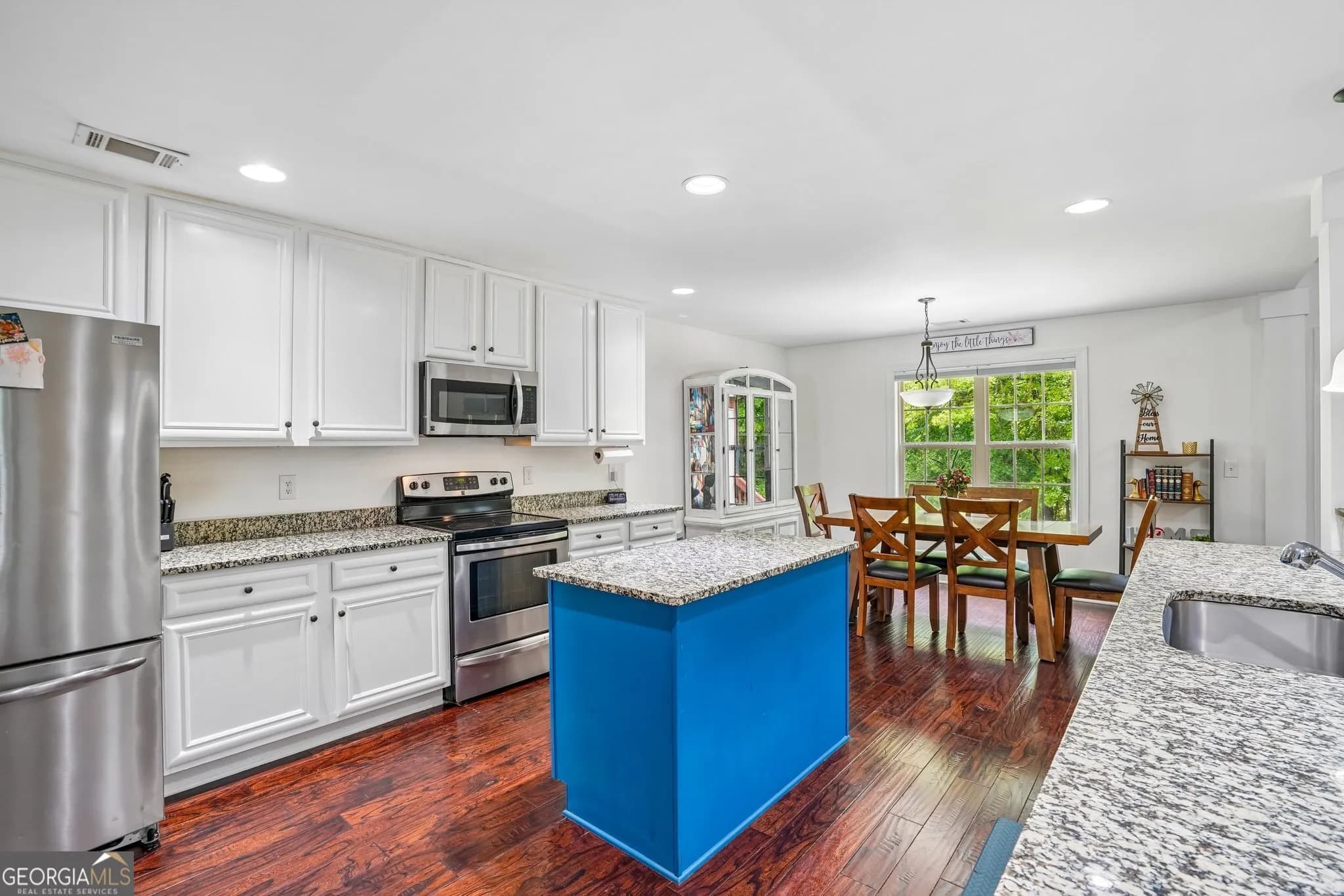 103 Fieldstone Cir — photo 5 of 45