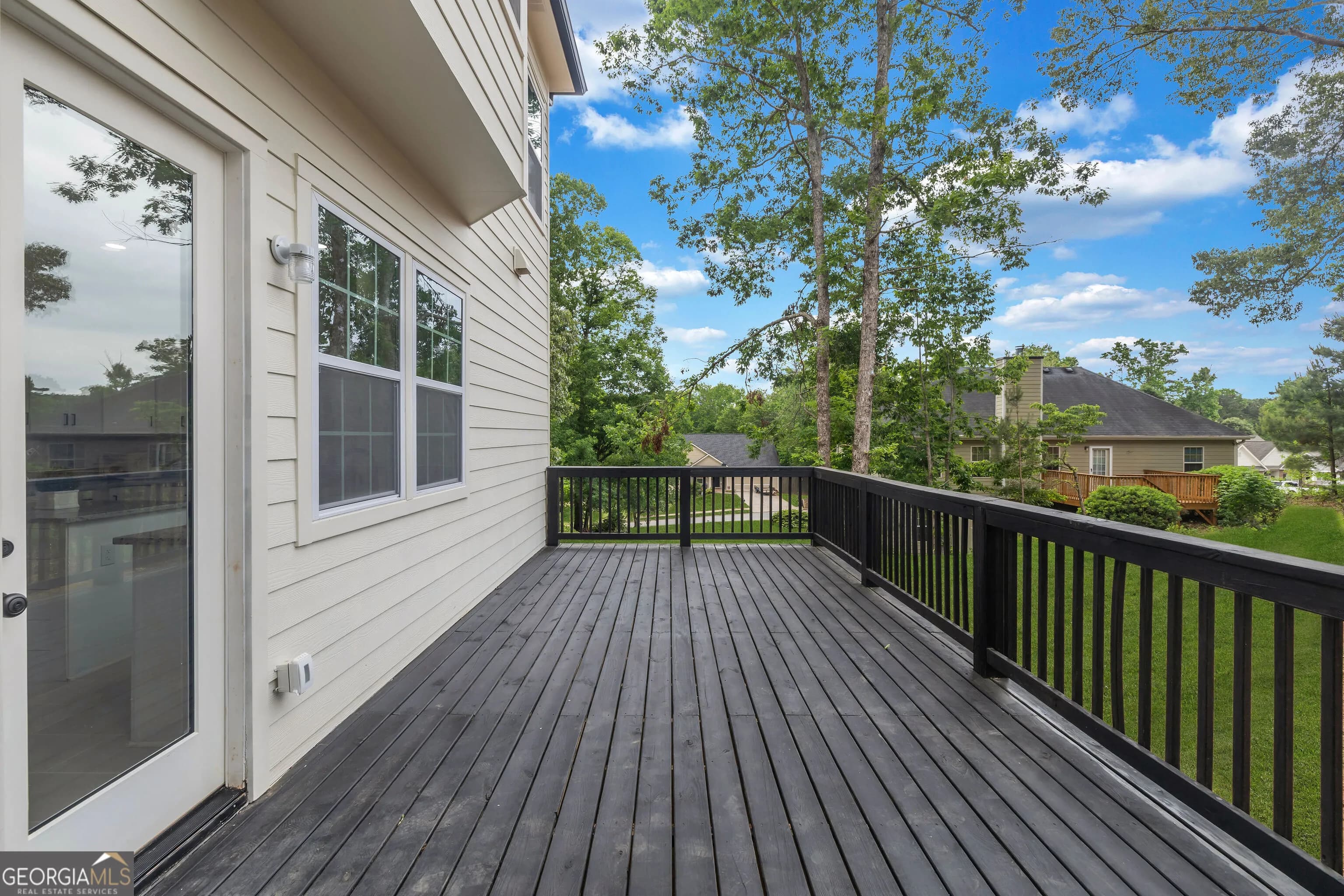 5401 South Lake Dr — photo 17 of 24