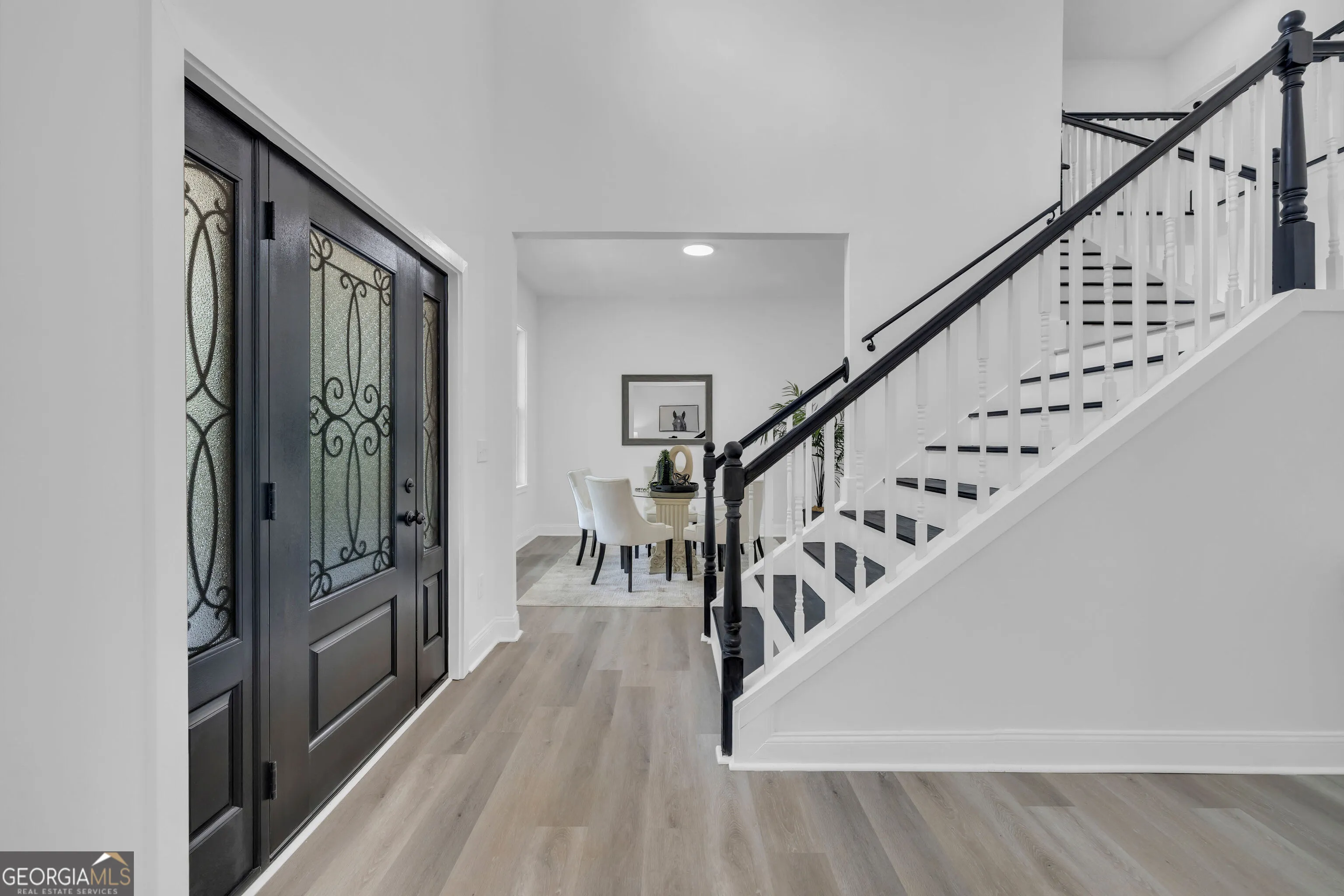 5401 South Lake Dr — photo 18 of 24