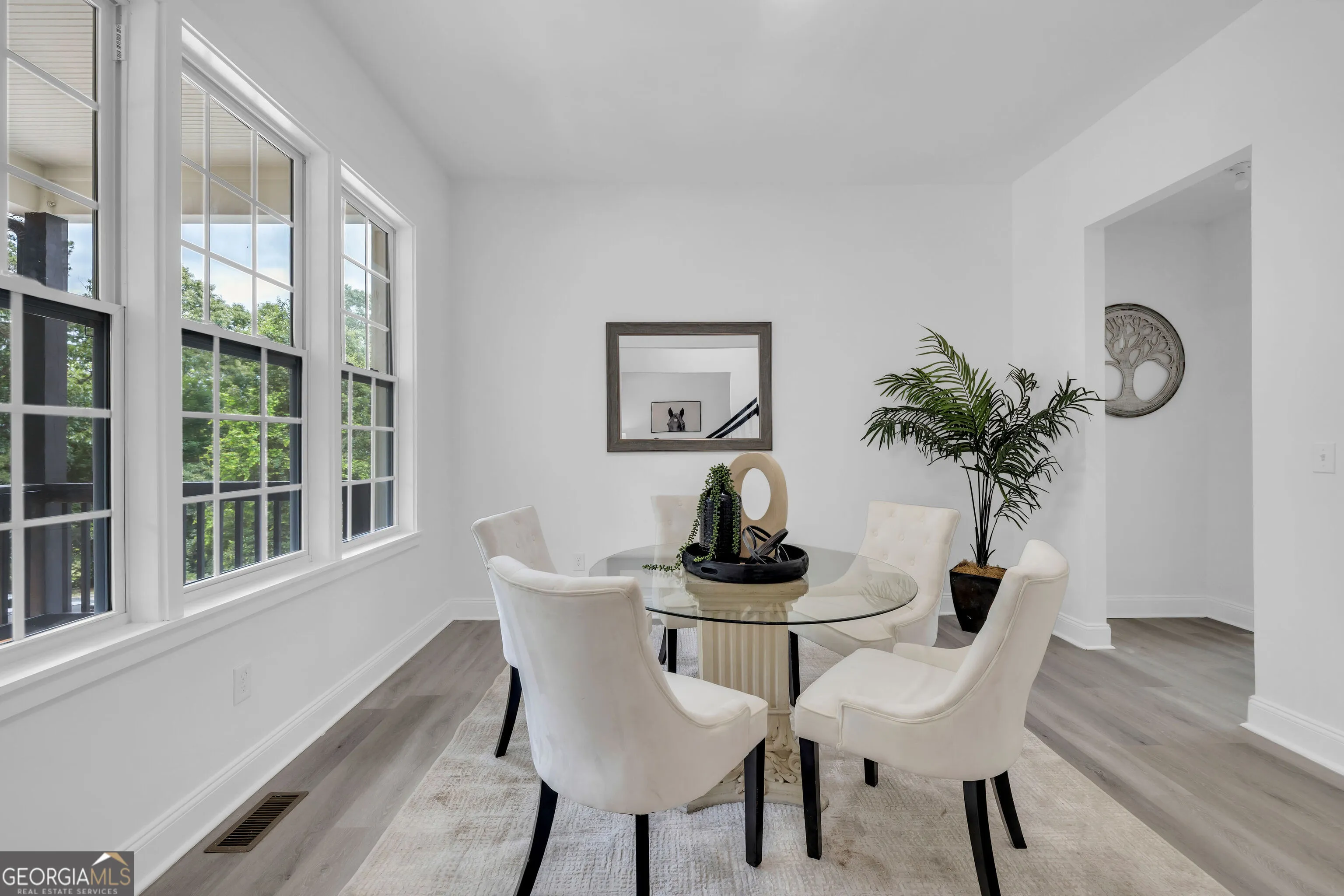 5401 South Lake Dr — photo 19 of 24