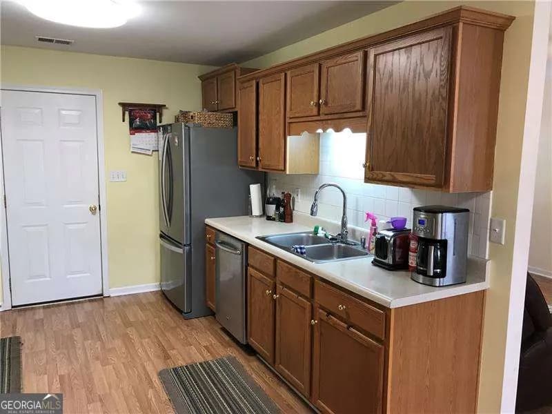 121 Heritage Way — photo 4 of 19