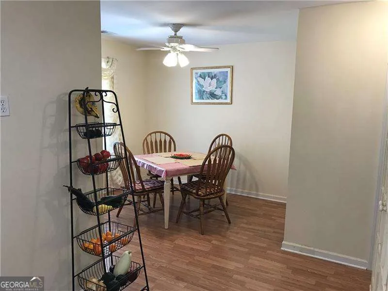 121 Heritage Way — photo 3 of 19