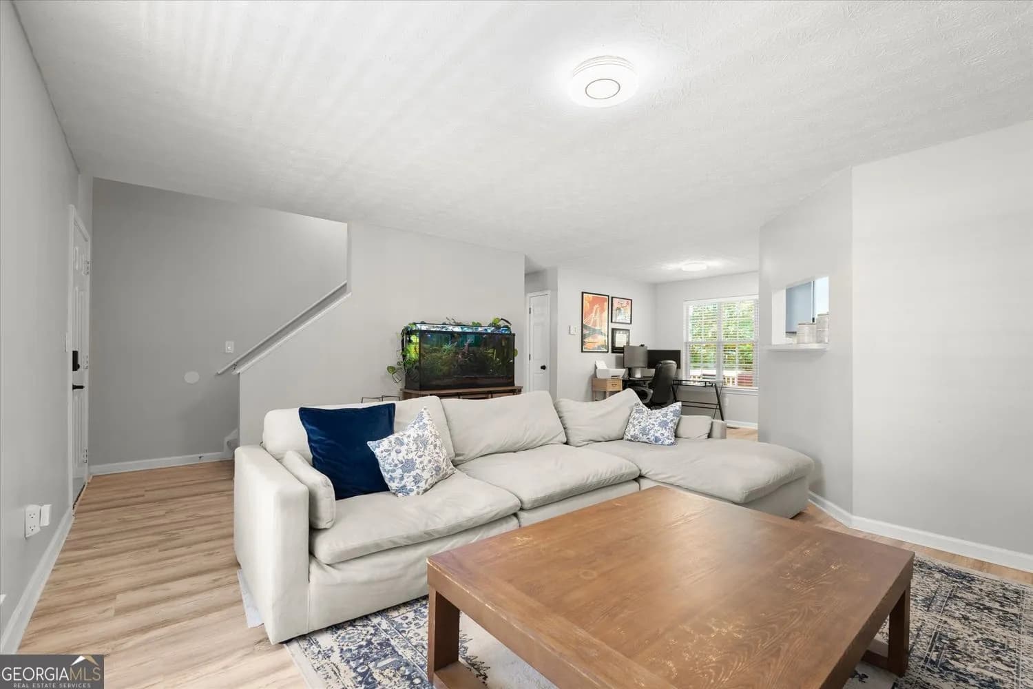 4241 Sturbridge Dr — photo 6 of 43
