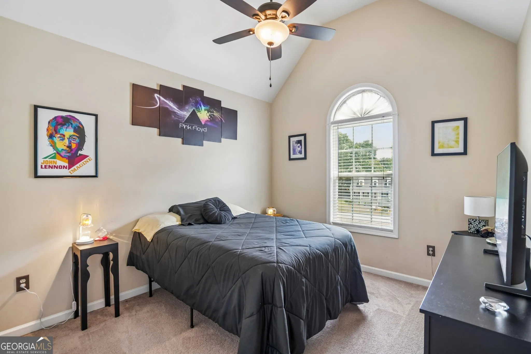 974 Honeysuckle Ln — photo 21 of 57